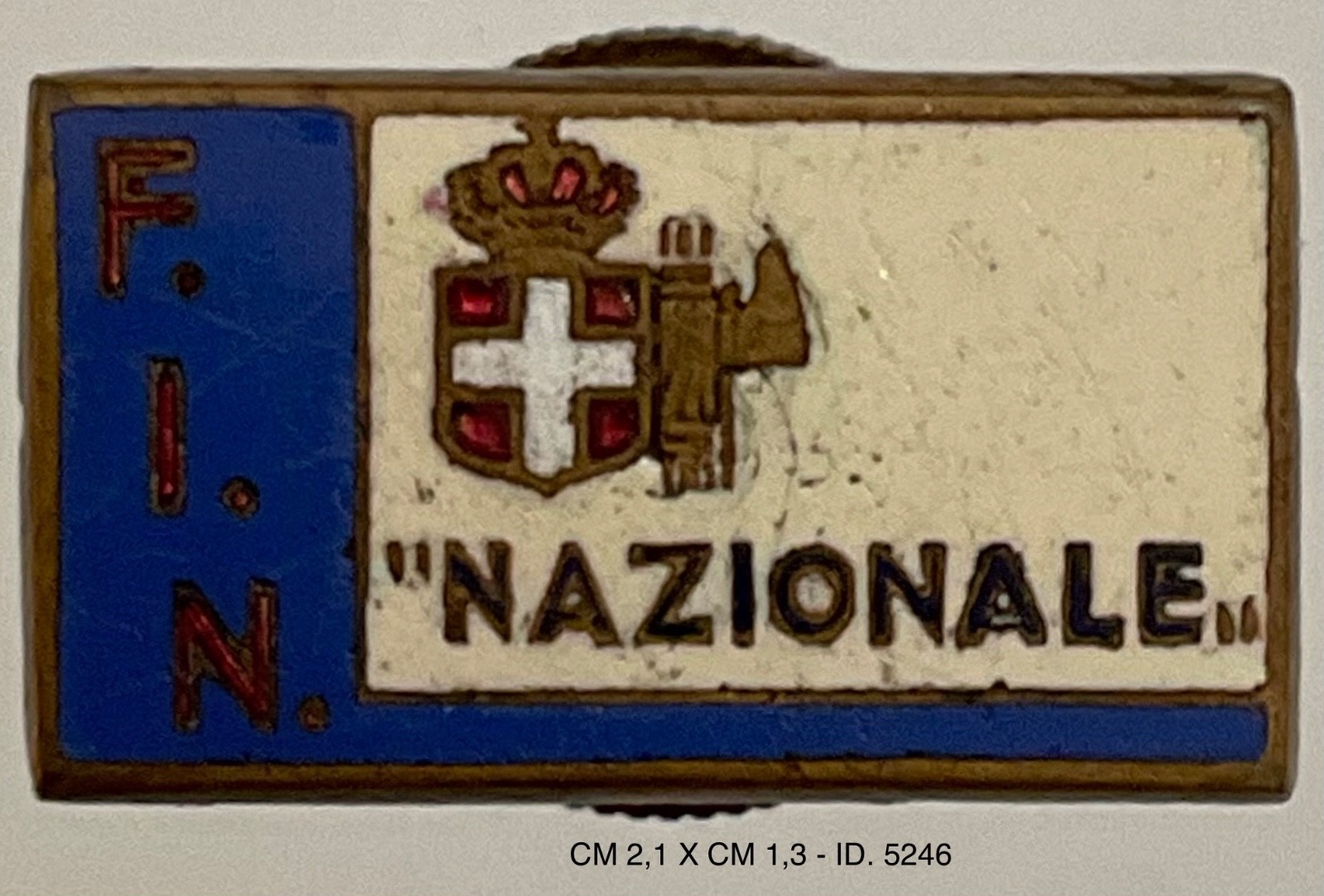 FIN FEDERAZIONE ITALIANA NUOTO DISTINTIVO PER ATLETI DELLA NAZIONALE REGNO FIN FEDERAZIONE ITALIANA NUOTO DISTINTIVO PER ATLETI DELLA NAZIONALE REGNO