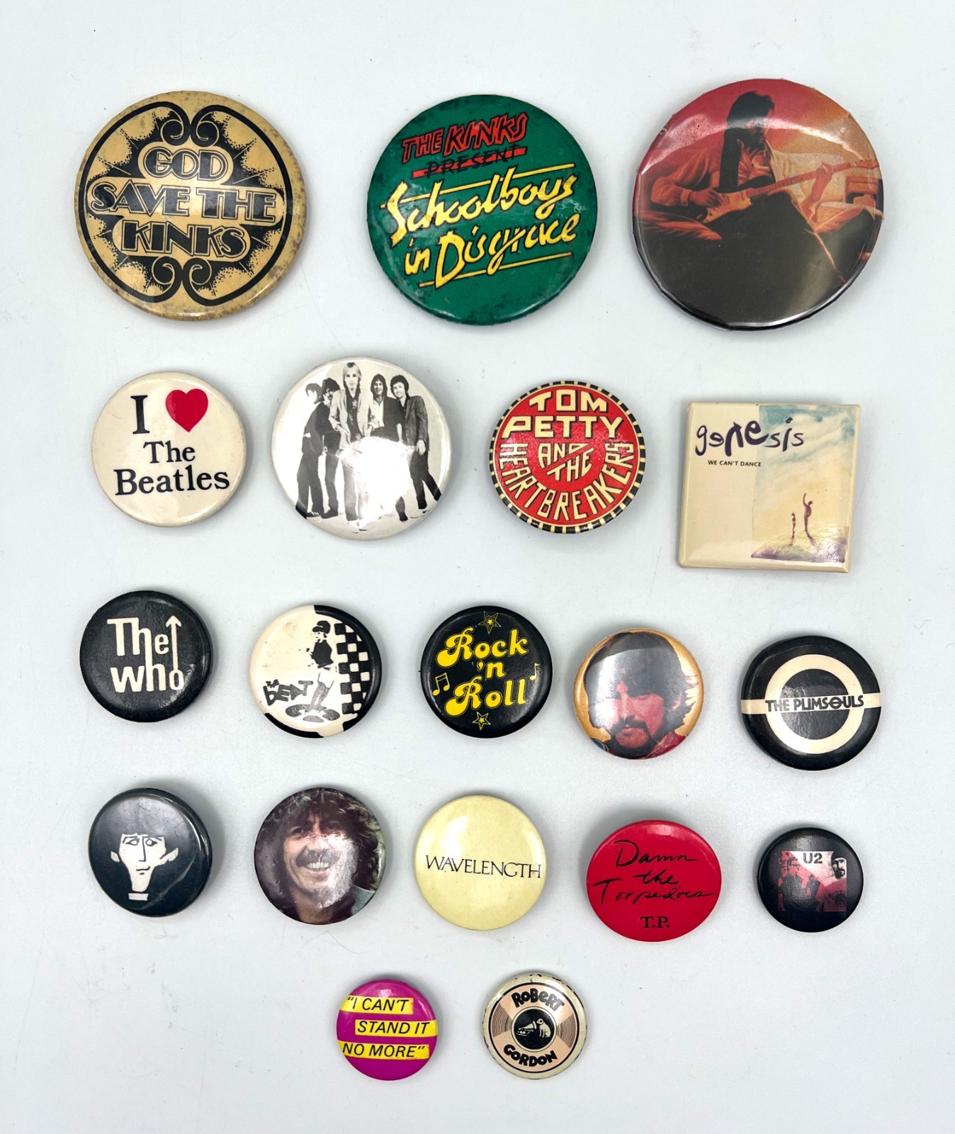 Vintage 80s/90s Rock Band Pins Pinbacks - Lot of  19