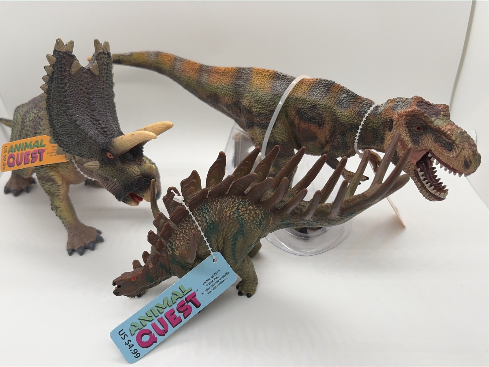 Animal Quest Dinosaur (3) NEW WITH TAG Triceratops, Tyrannosaurus, Kentro..T7 Animal Quest Dinosaur (3) NEW WITH TAG Triceratops, Tyrannosaurus, Kentro..T7