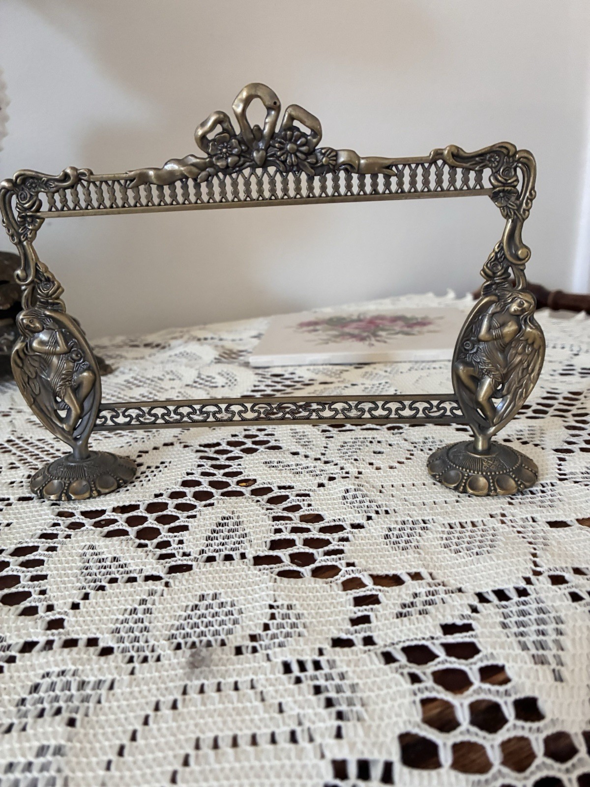 VTG Rare Belladonna Frame Table Top Cast Brass Victorian Ornate VTG Rare Belladonna Frame Table Top Cast Brass Victorian Ornate