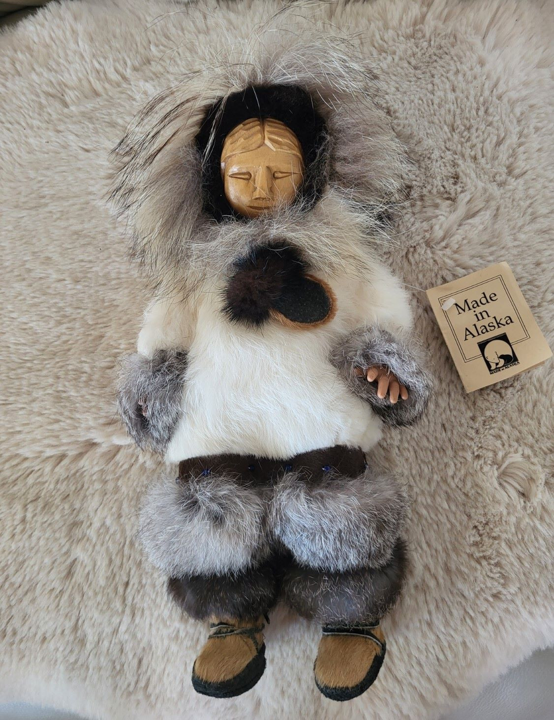 Vintage MEMELUCK Handmade Handcarved Wood, Fur, Leather, & Beaded Eskimo Doll Vintage MEMELUCK Handmade Handcarved Wood, Fur, Leather, & Beaded Eskimo Doll