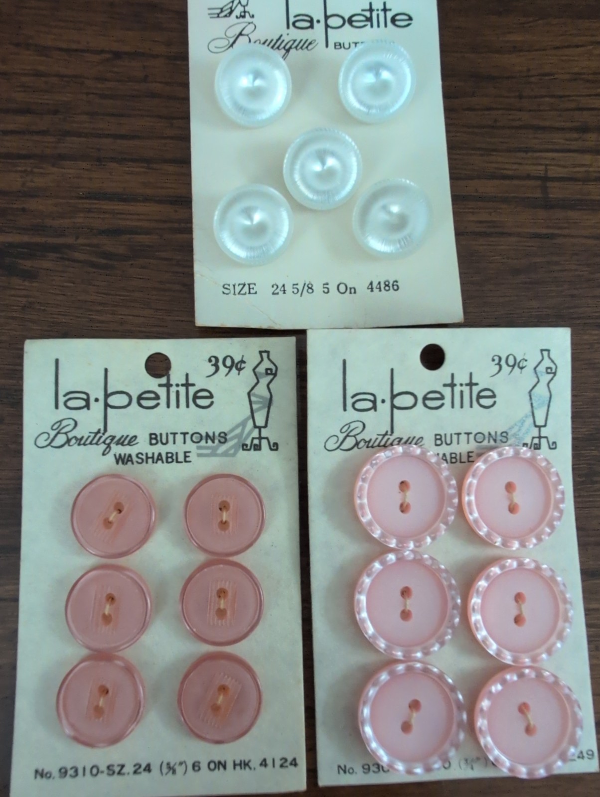 VINTAGE La petite Boutique Buttons, Manufactured In Japan. New Old Stock.