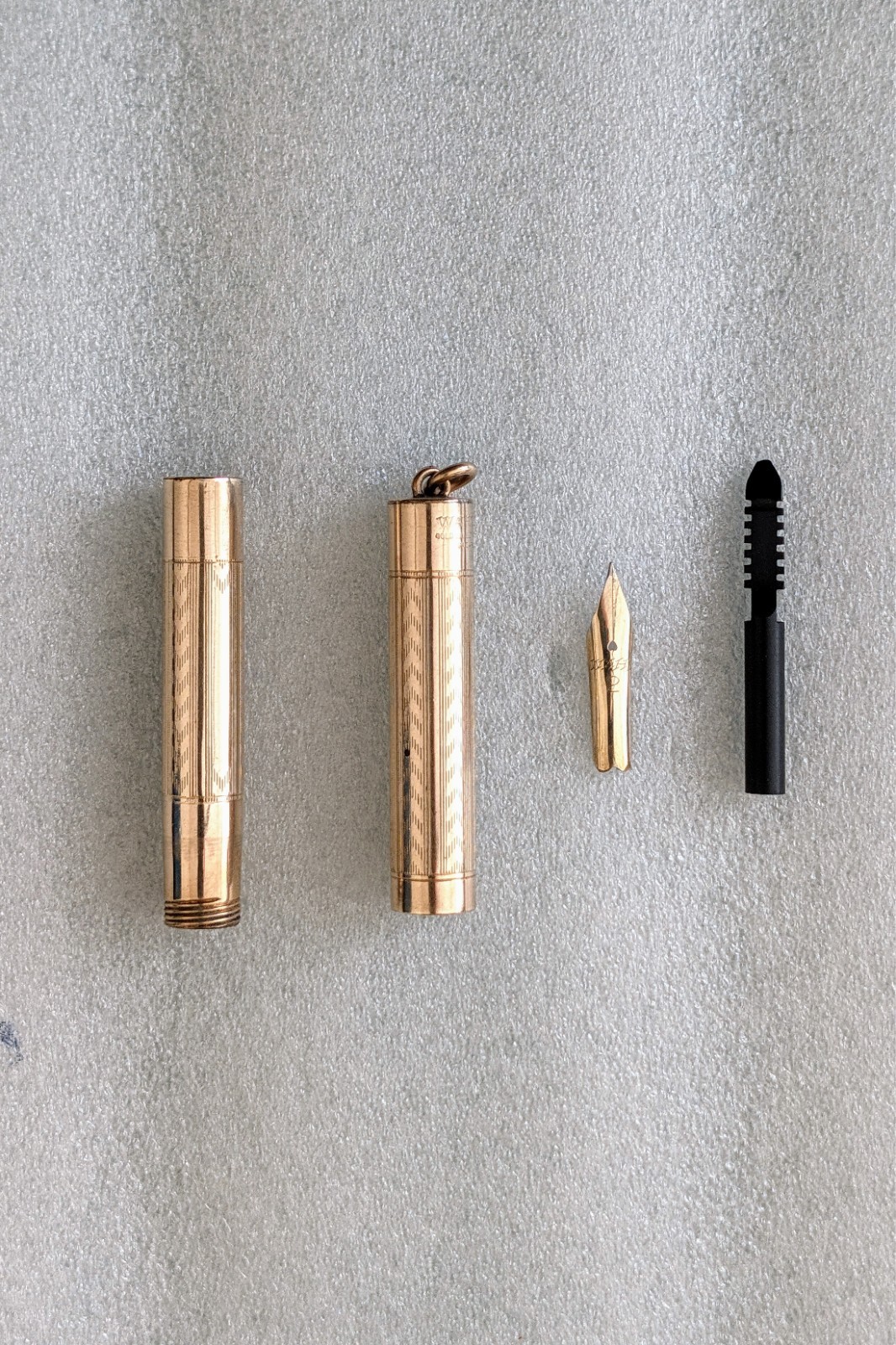 Vintage Wahl Gold Filled Ringtop Fountain Pen PARTS REPAIR 14K #2 Nib Chevron Vintage Wahl Gold Filled Ringtop Fountain Pen PARTS REPAIR 14K #2 Nib Chevron