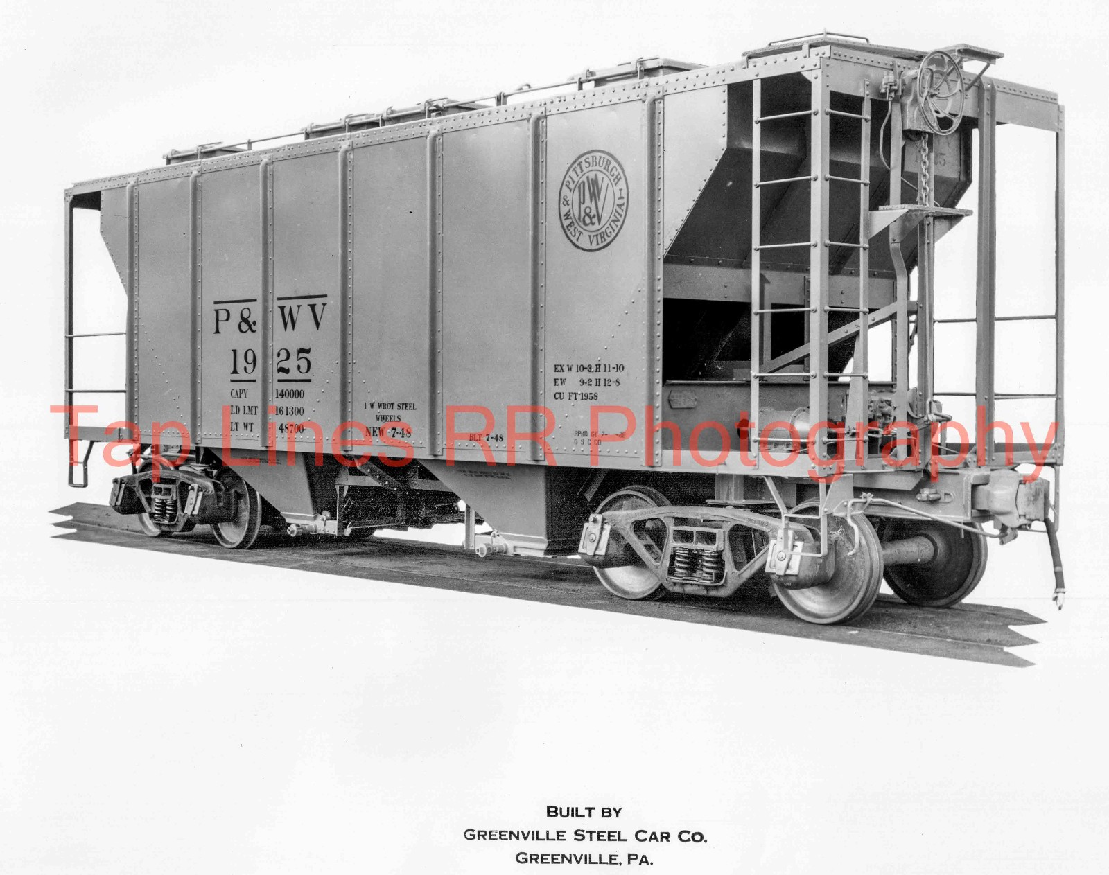 Pittsburgh & West Virginia 1925 Cover Hopper 7-1948 3/4 View NEW 8x10 PHOTO