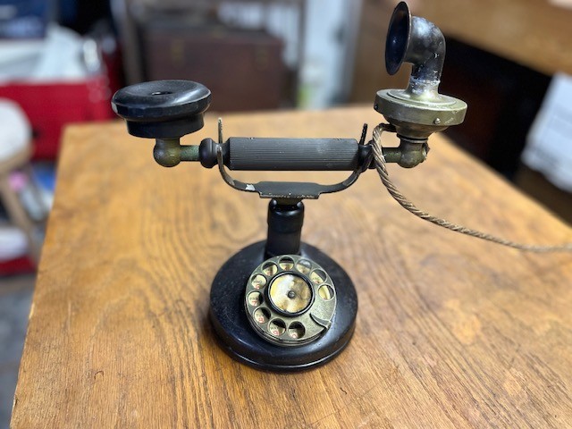 Kellogg Antique desk Grab-a-Phone with dial 1910 Kellogg Antique desk Grab-a-Phone with dial 1910