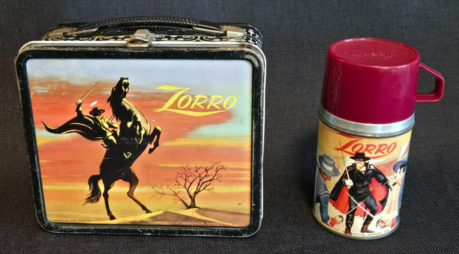 Vintage 1958 Aladdin Disney Zorro Walt Disney Lunch Box With RED Thermos Vintage 1958 Aladdin Disney Zorro Walt Disney Lunch Box With RED Thermos