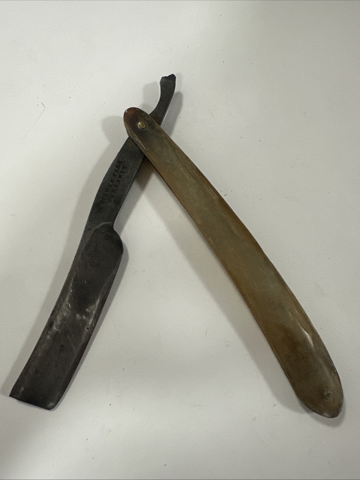 Vintage Straight Razor Silver Stes?
