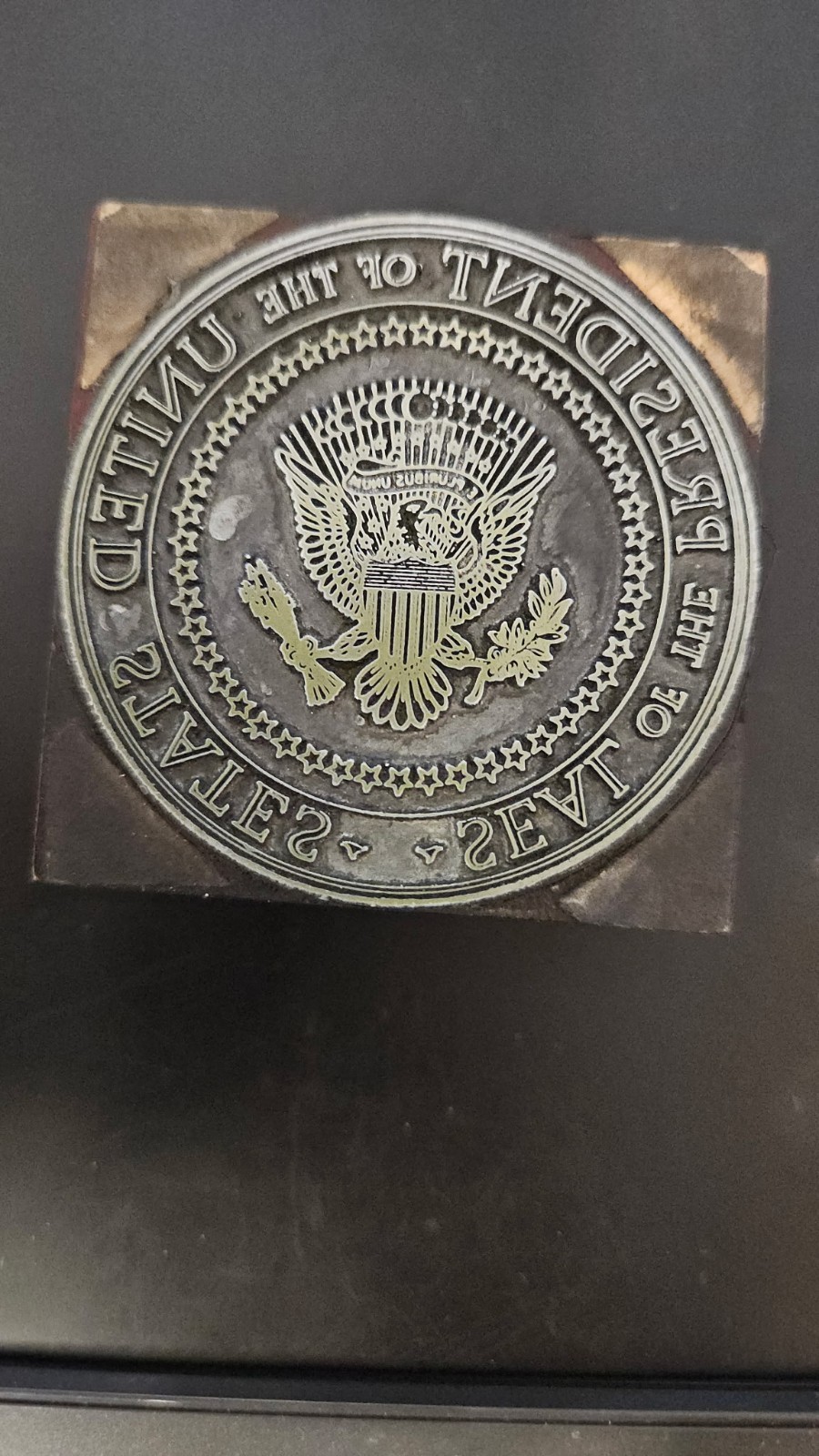 RARE VINTAGE EISENHOWER, JFK WHITE HOUSE USED PRINTER'S BLOCK PRESIDENTIAL SEAL RARE VINTAGE EISENHOWER, JFK WHITE HOUSE USED PRINTER'S BLOCK PRESIDENTIAL SEAL