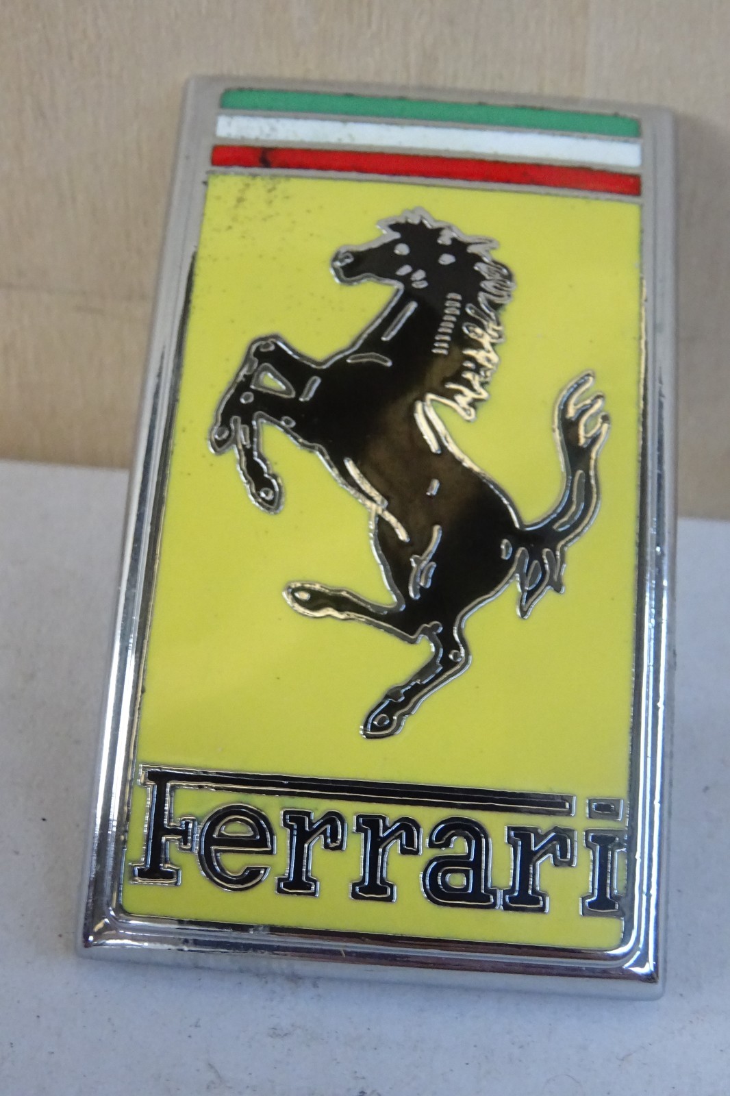 Ferrari badge emblem used FF F151 Ferrari badge emblem used FF F151