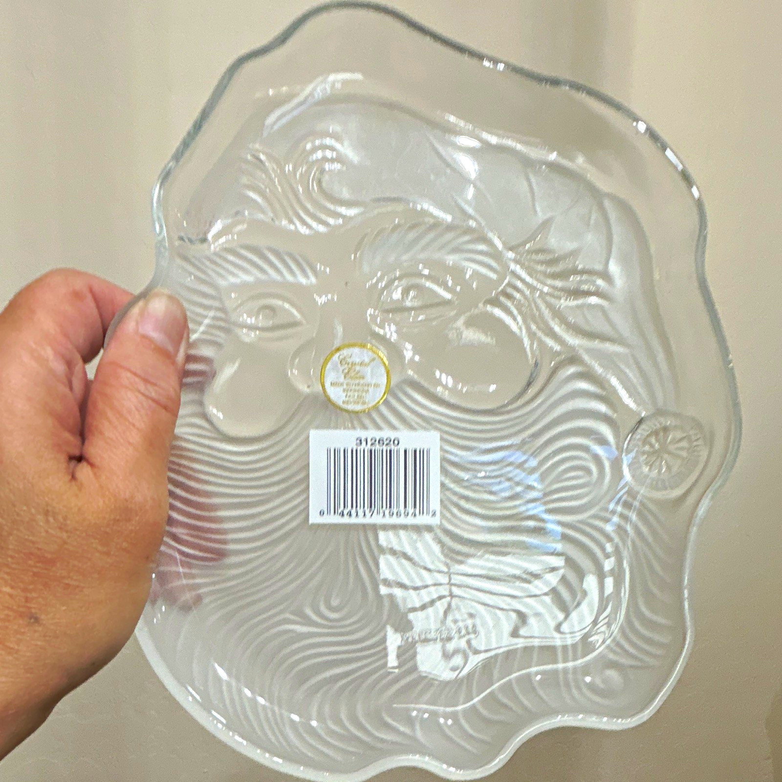 Crystal Clear Celebrations Frosted Santa Plate 8.5” #312620 Christmas w/ Box Crystal Clear Celebrations Frosted Santa Plate 8.5” #312620 Christmas w/ Box
