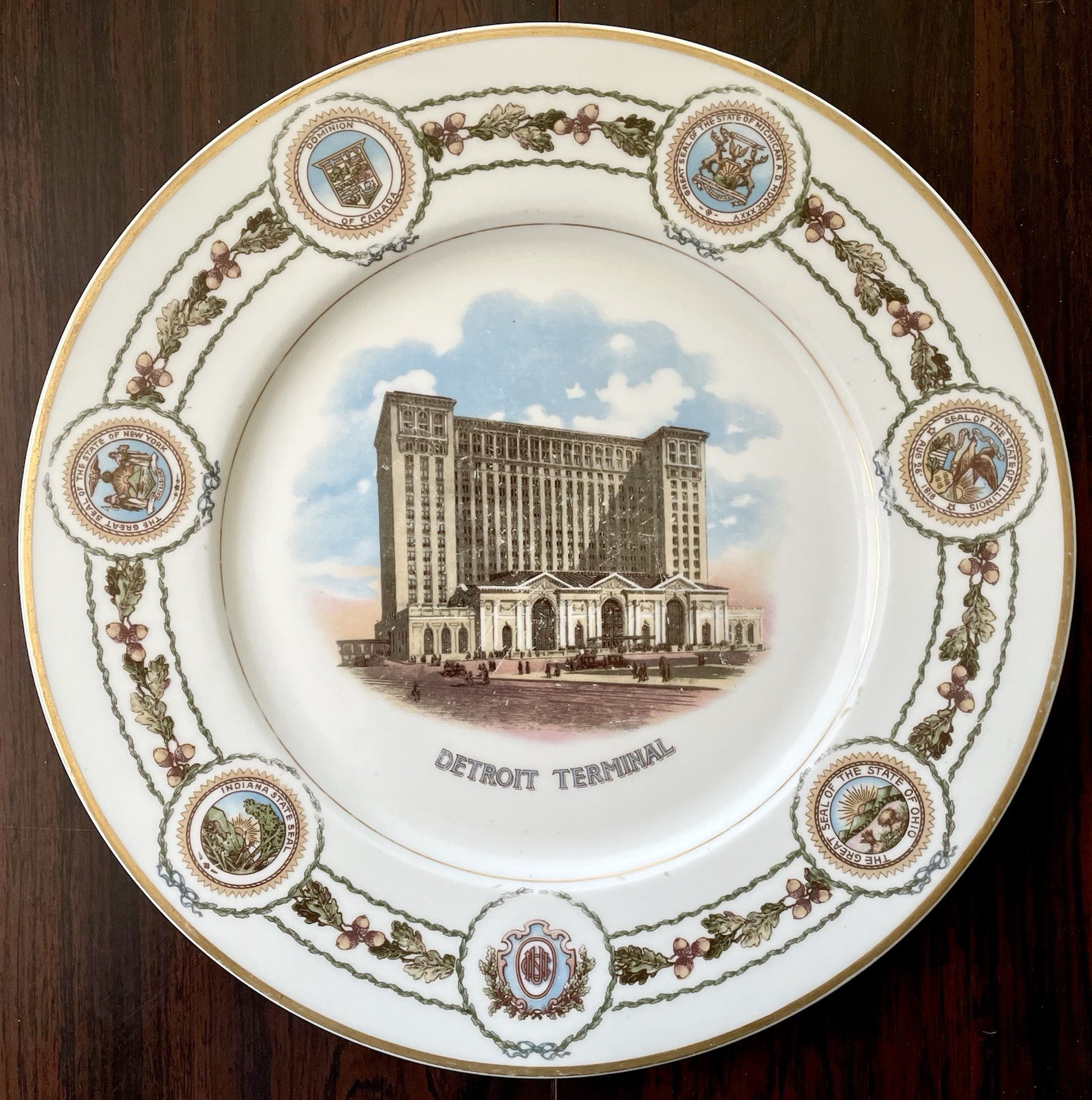 1913 MICHIGAN CENTRAL STATION DETROIT TERMINAL RAILROAD LAMBERTON M CHINA PLATE