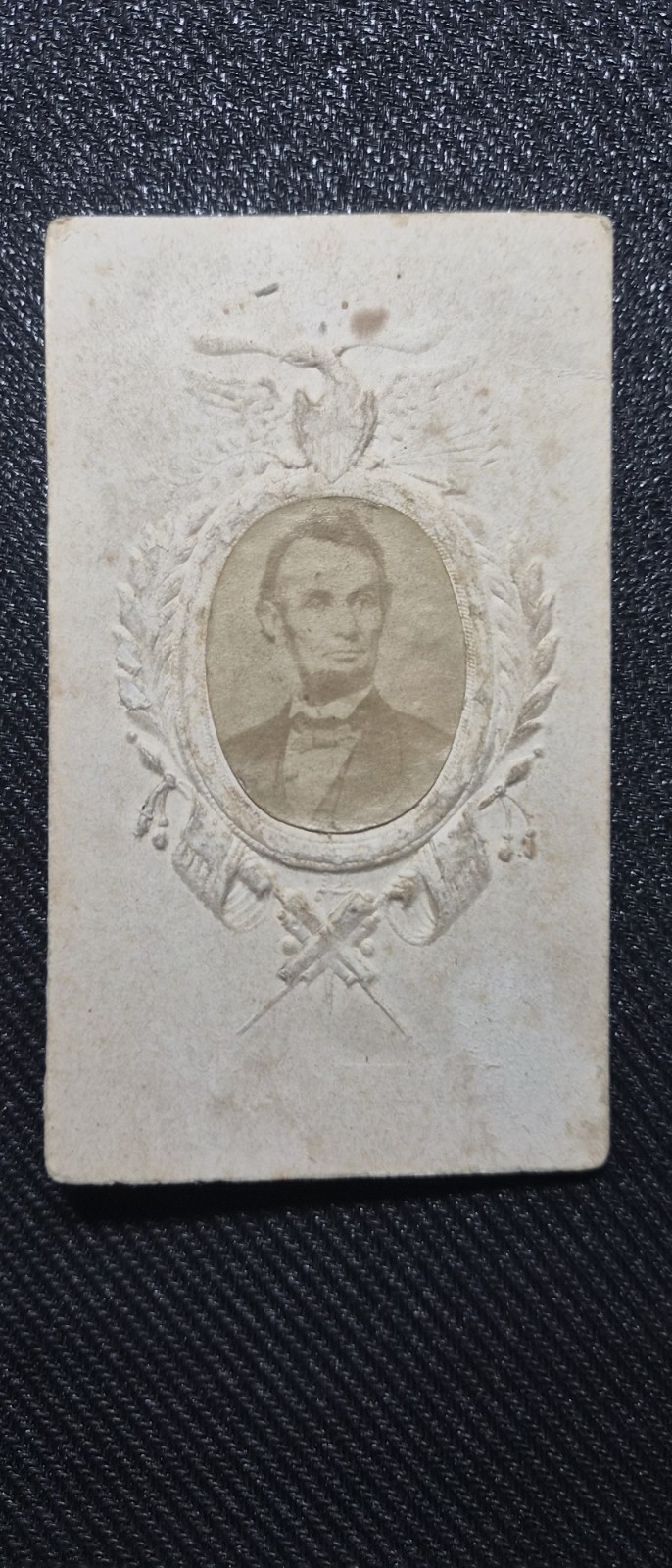 1860s Abraham Lincoln CDV President Embossed Salisbury Bro & Co. Civil War Era 1860s Abraham Lincoln CDV President Embossed Salisbury Bro & Co. Civil War Era