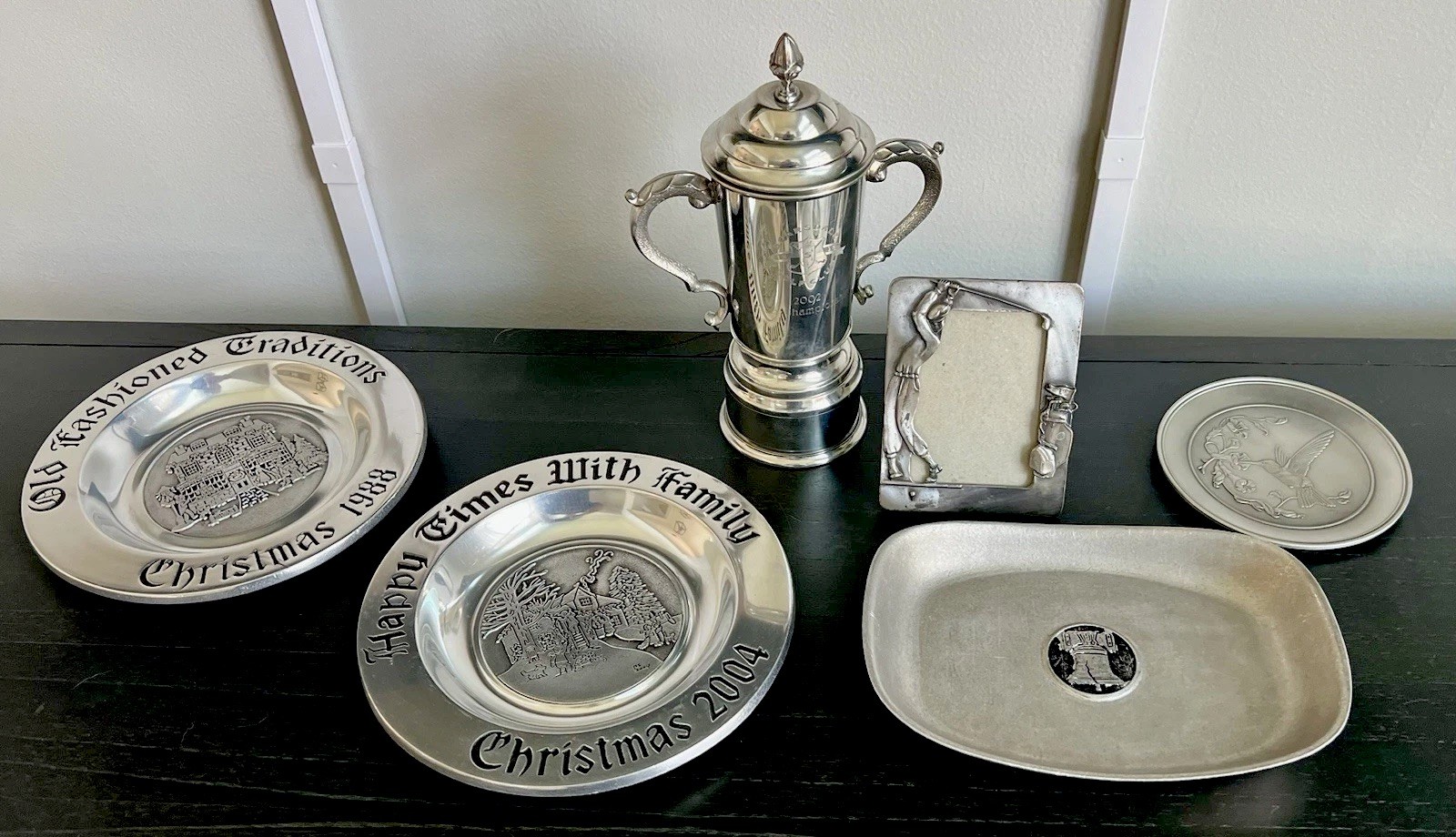 6 PIECE FINE PEWTER SILVER TONE TROPHY/PICTURE FRAME/LIBERTY PLATE/ XMAS PLATES 