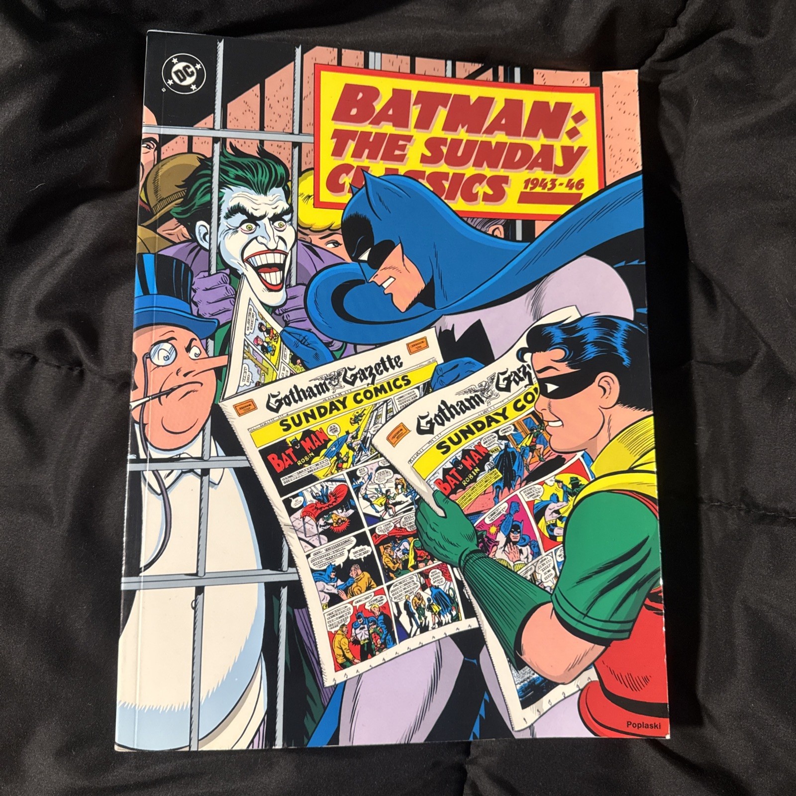 DC Comics Batman The Sunday Classics 1943-46 Softcover Book Collectible Vintage DC Comics Batman The Sunday Classics 1943-46 Softcover Book Collectible Vintage