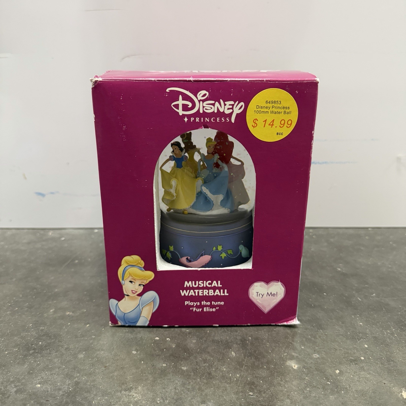 NEW Vintage Enesco Disney Enchanted Princess Musical Water Snow Globe Fur Elise NEW Vintage Enesco Disney Enchanted Princess Musical Water Snow Globe Fur Elise