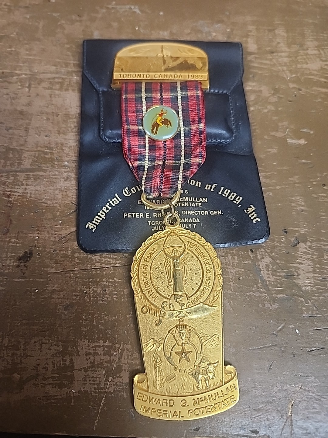 SHRINER Imperial Council Pin Badge Medal Masonic Toronto Canada HTF Vintage 1989 SHRINER Imperial Council Pin Badge Medal Masonic Toronto Canada HTF Vintage 1989