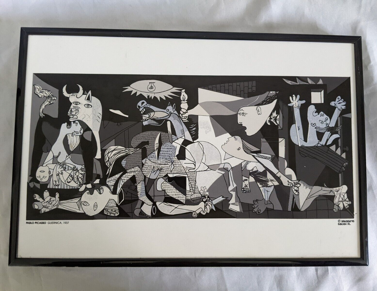 Pablo Picasso Guernica 1937 Museum Framed Tile SPADEM '95 Edicion XL Pablo Picasso Guernica 1937 Museum Framed Tile SPADEM '95 Edicion XL
