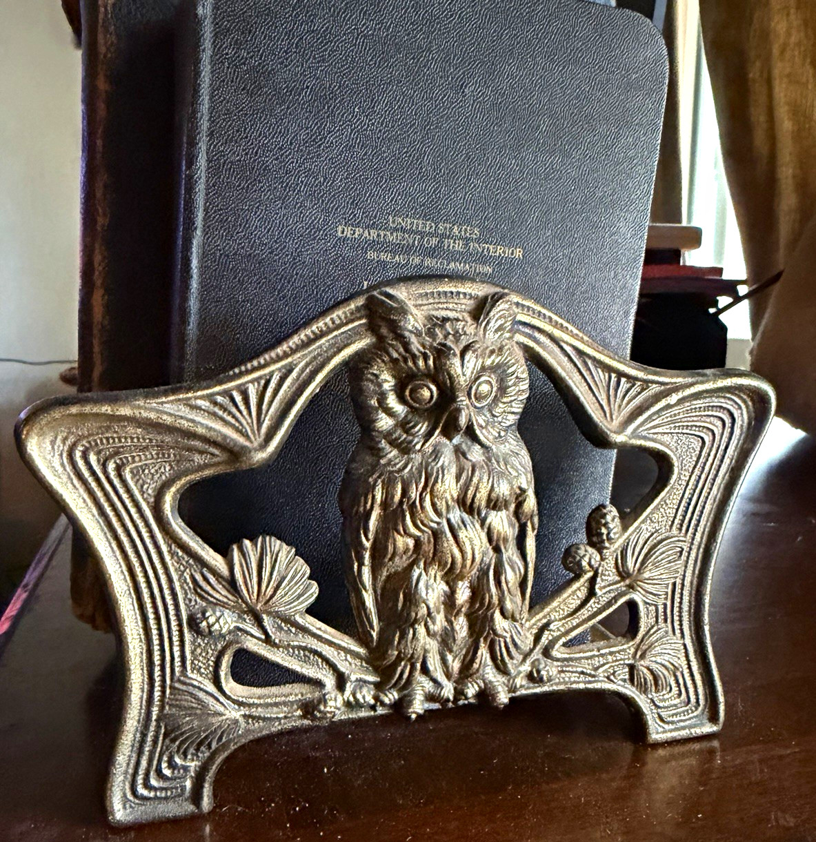 Antique H.L. Judd #9776 Art Nouveau Owl Expandable Book Rack Cast Iron Brass Antique H.L. Judd #9776 Art Nouveau Owl Expandable Book Rack Cast Iron Brass