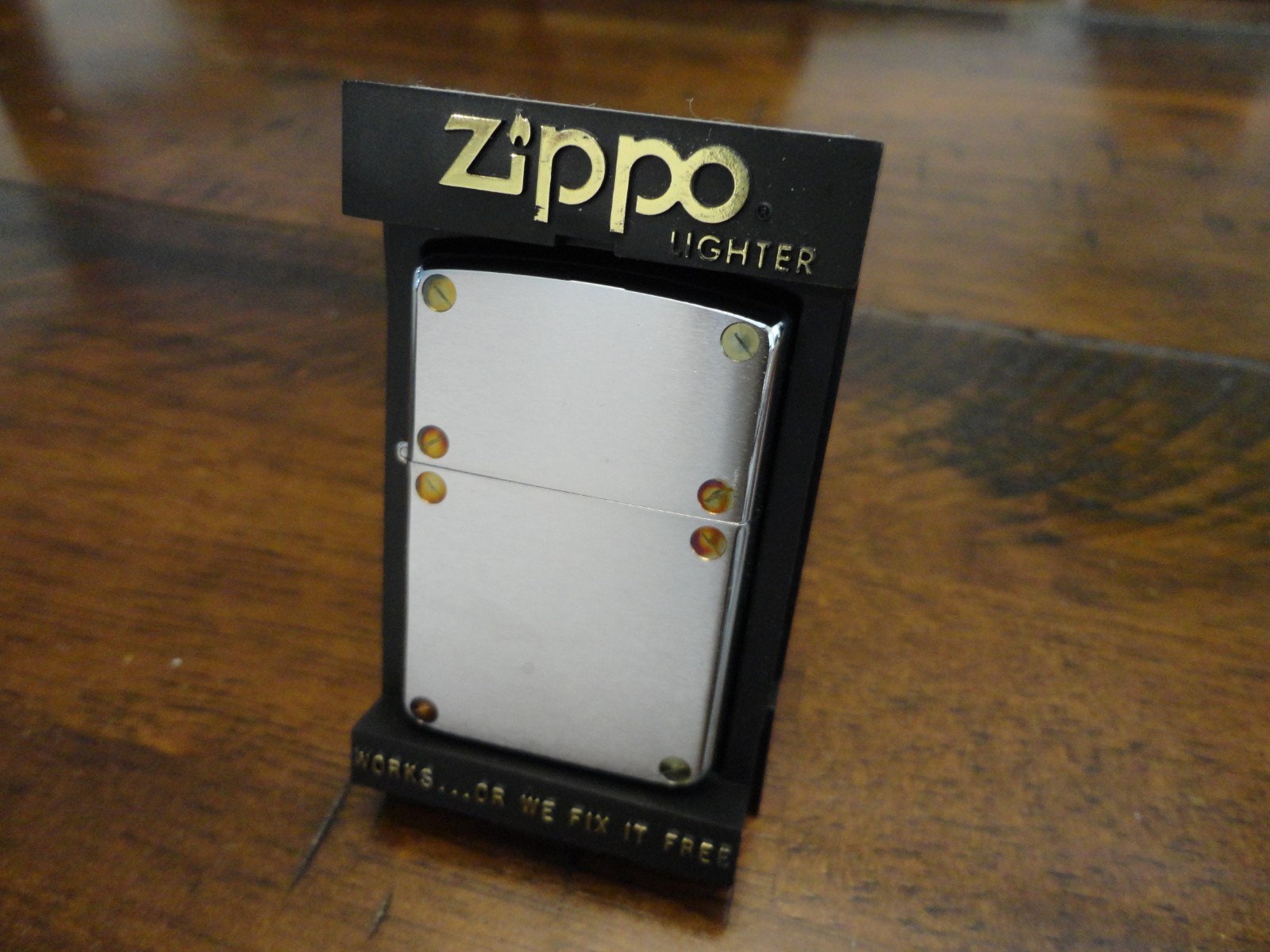 NO 200 F.B. RARE MODEL RARE BOTTOM STAMP ZIPPO LIGHTER MINT IN BOX 1985