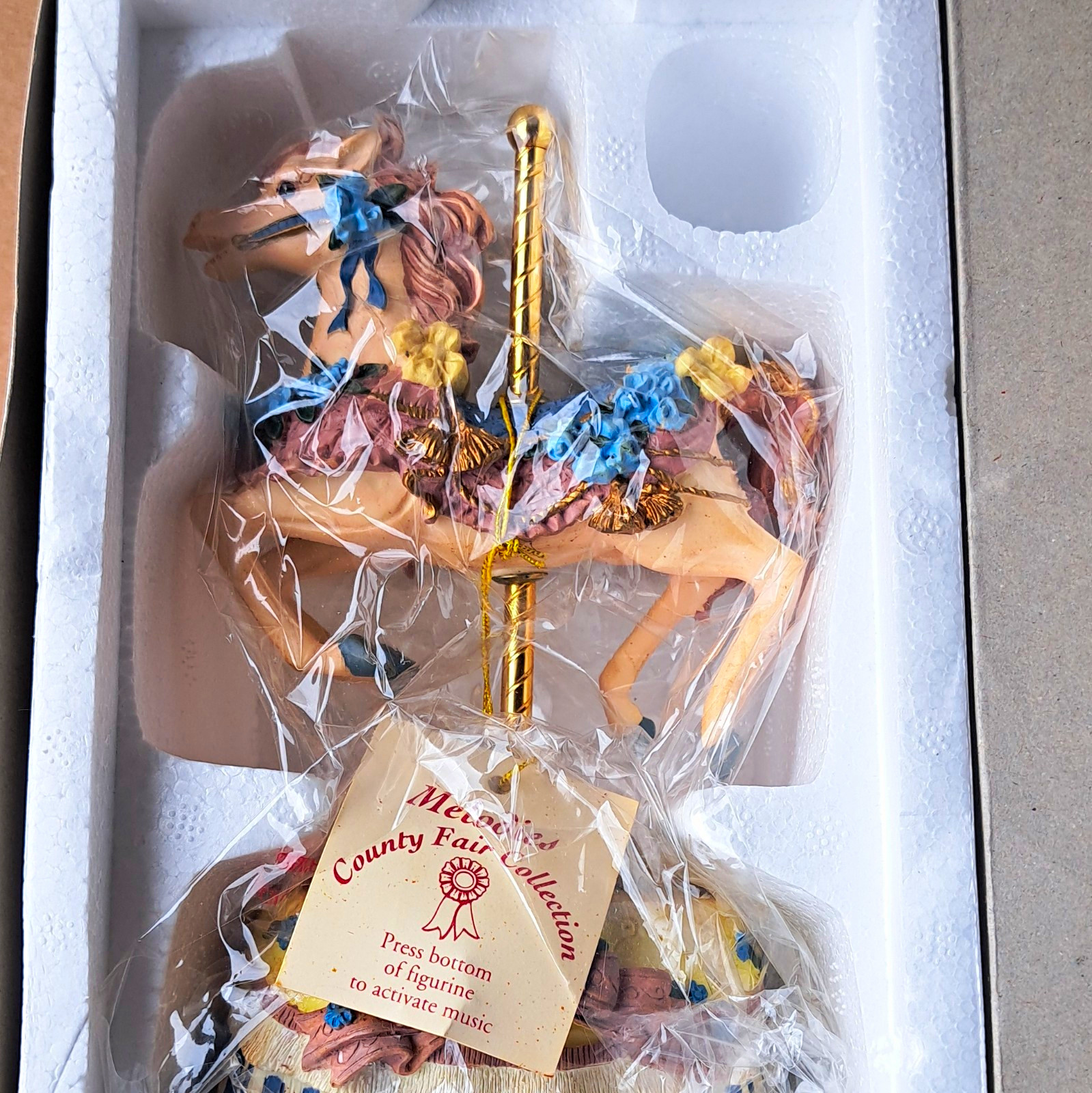 Heritage House Melodies County Fair Carousel Horse Music Box \