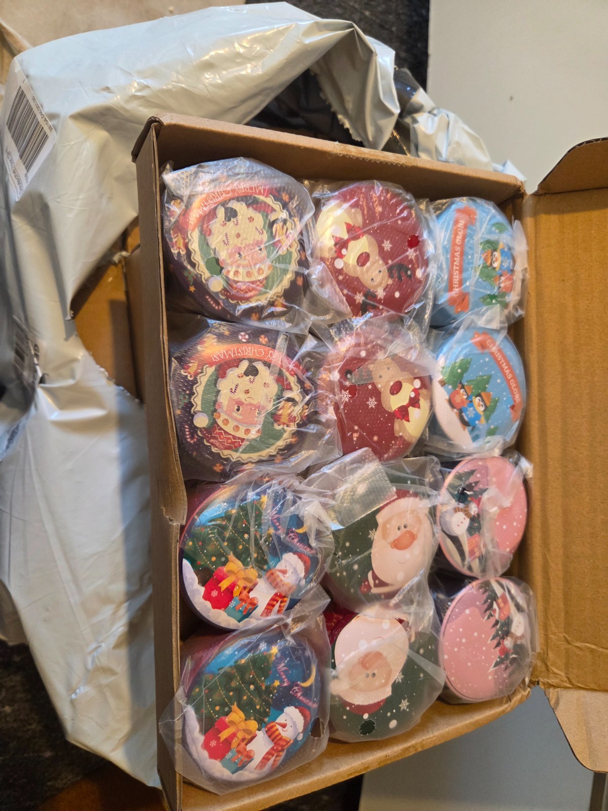 15x Christmas Metal Tins Set - 12 Pieces Per Box - Round, Gift, Candles 15x Christmas Metal Tins Set - 12 Pieces Per Box - Round, Gift, Candles