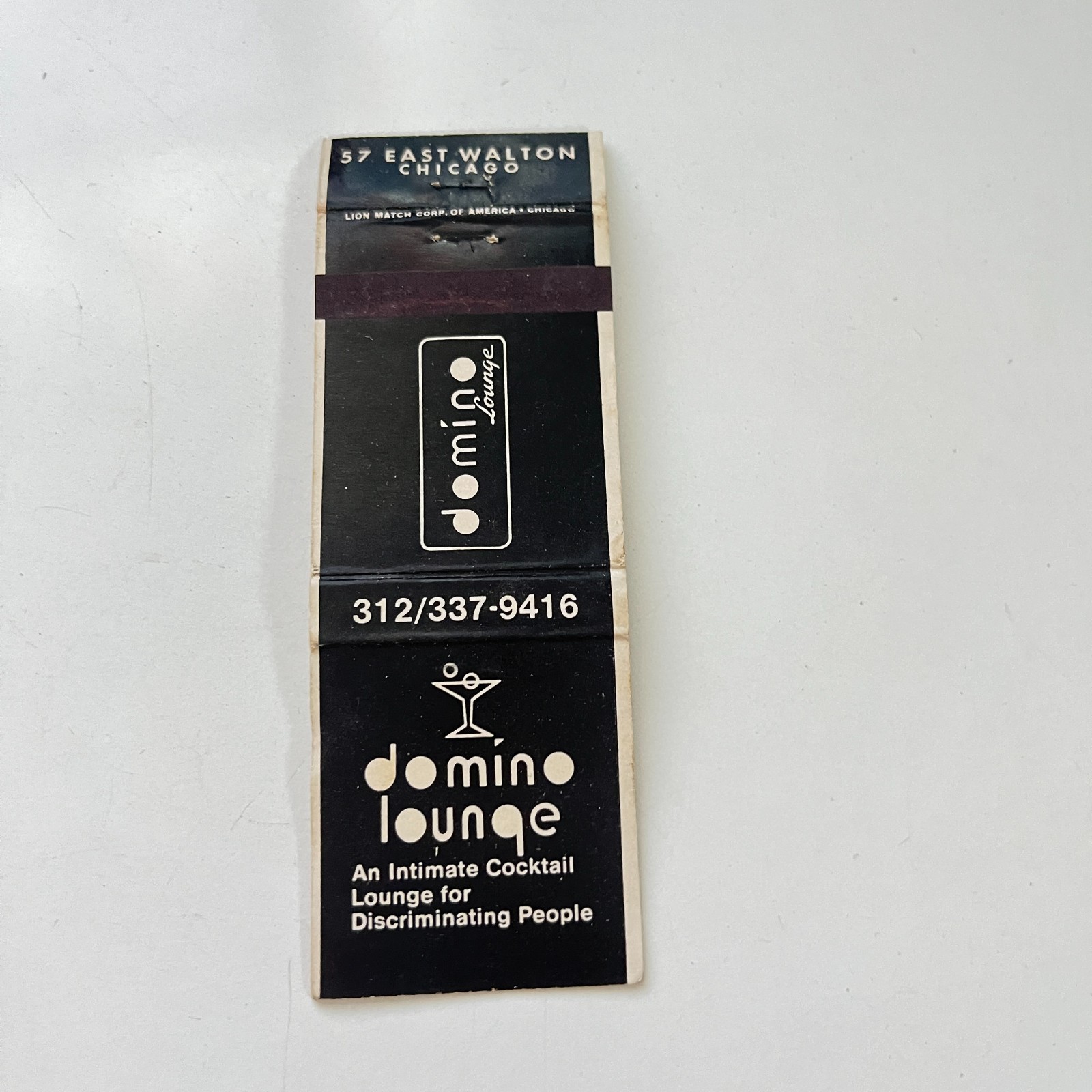 Domino Lounge Chicago IL Vintage Matchbook Cover 4MB96-2