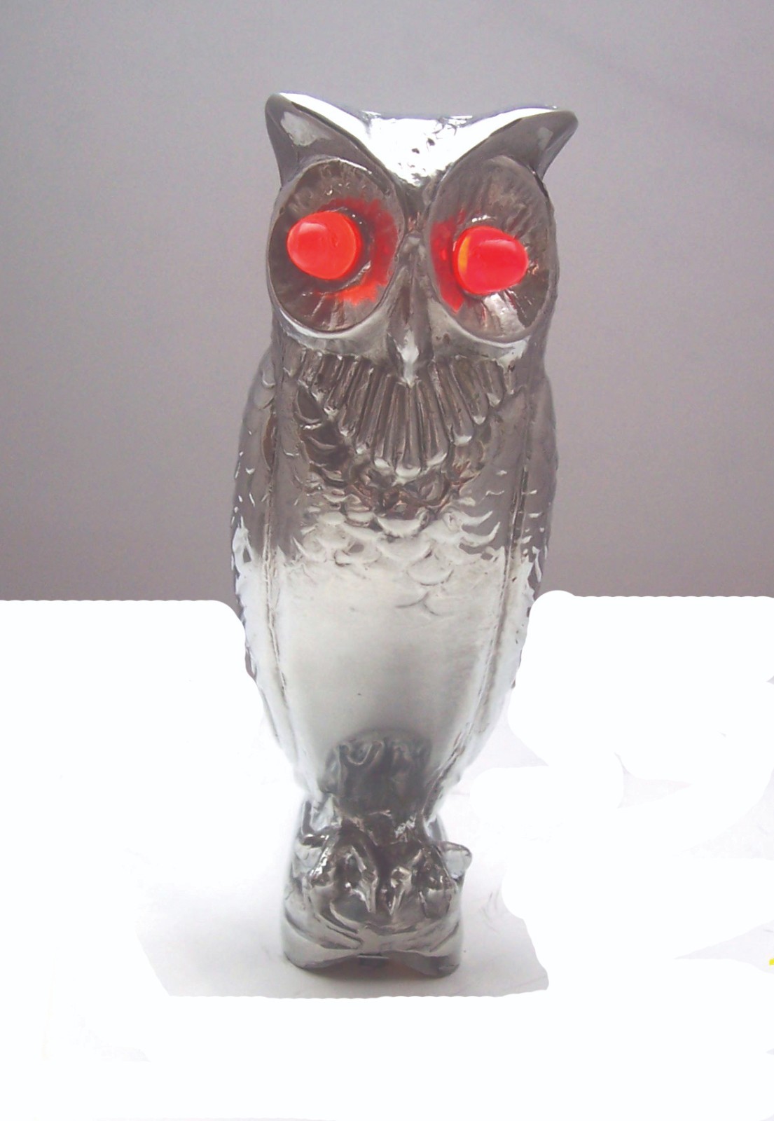 Wise Old Owl, Illuminated Eyes GEM218, Old GEM Manufacturing Hood Ornament 