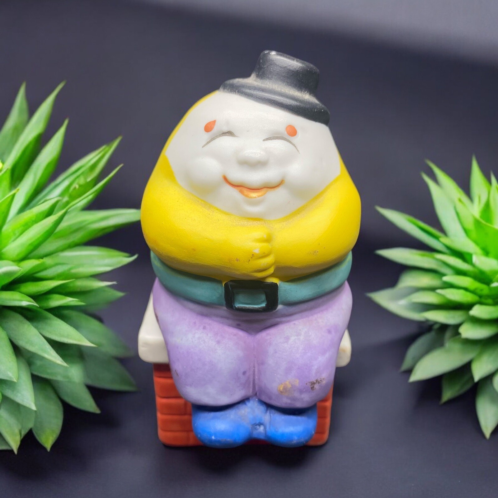Vintage Salt and Pepper Shakers Albert Price Humpty Dumpty On The Wall Bisque