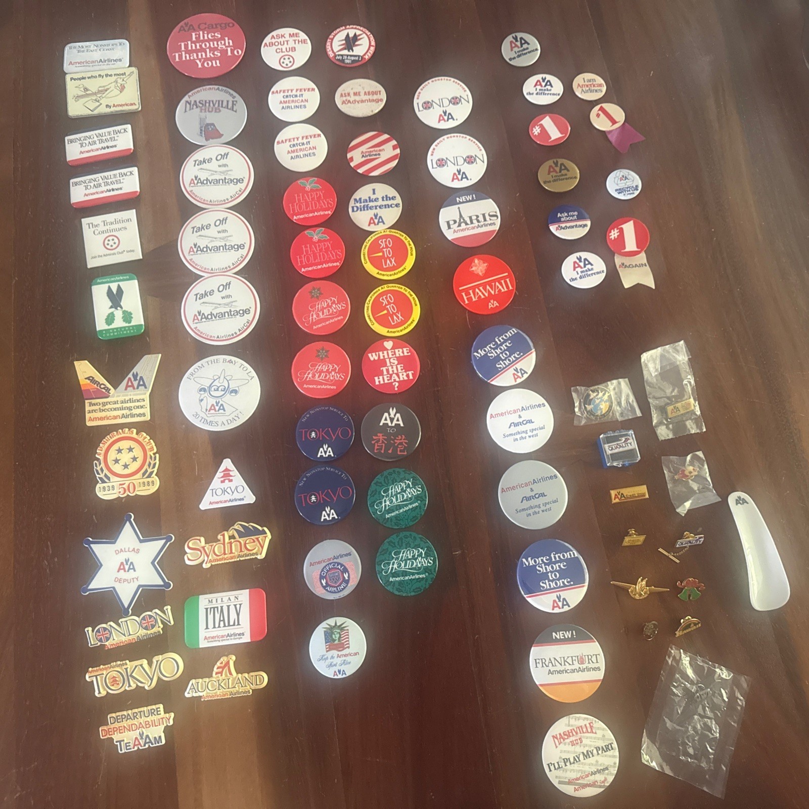 LOT Of 76 American Airlines Push Back Pins, Tie Pins Etc. International/Domestic LOT Of 76 American Airlines Push Back Pins, Tie Pins Etc. International/Domestic