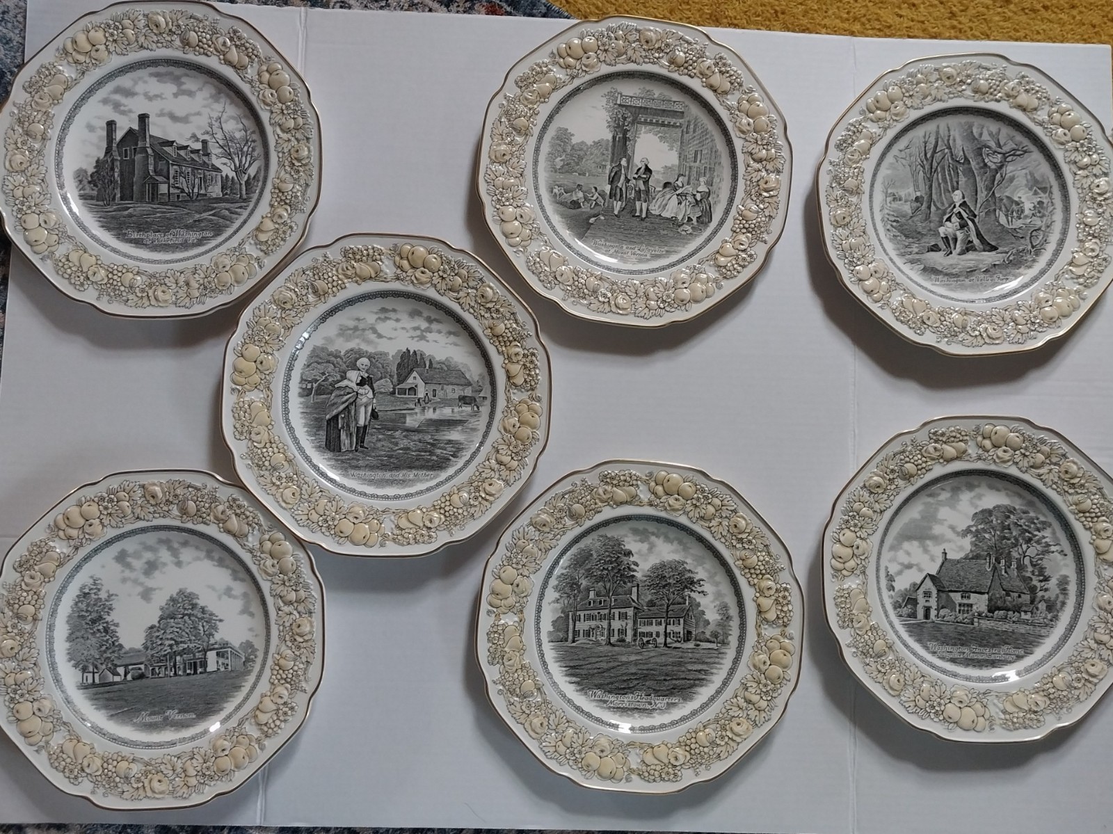 7 Crown Ducal England George Washington Memorial Bicentennial 1732-1932 Plates 7 Crown Ducal England George Washington Memorial Bicentennial 1732-1932 Plates