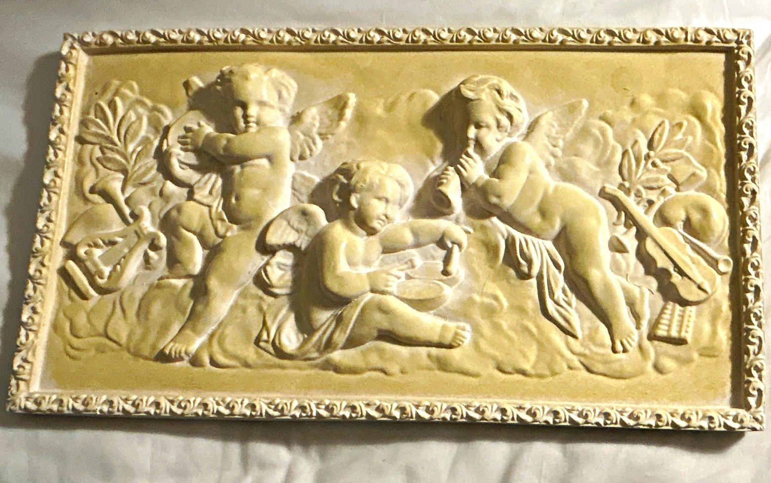 Vintage brand new  fiber glass Eros cherubs plaque made in USA  16 by 9 inches 