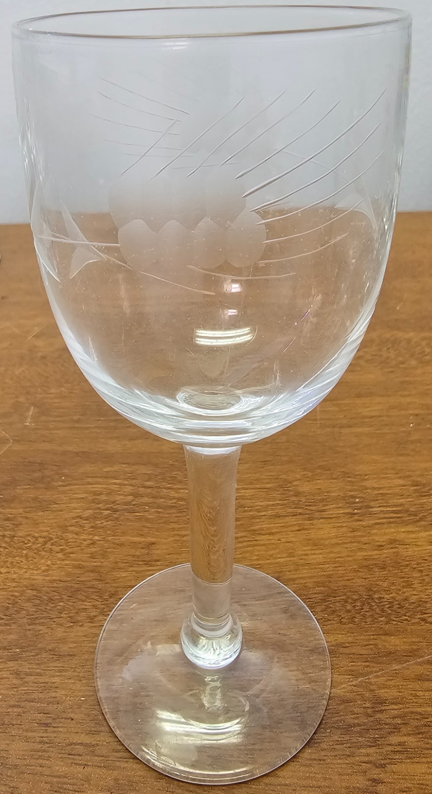 6 set Champagne Tall Vintage Etched glasses 5.75 x 2.25 inches