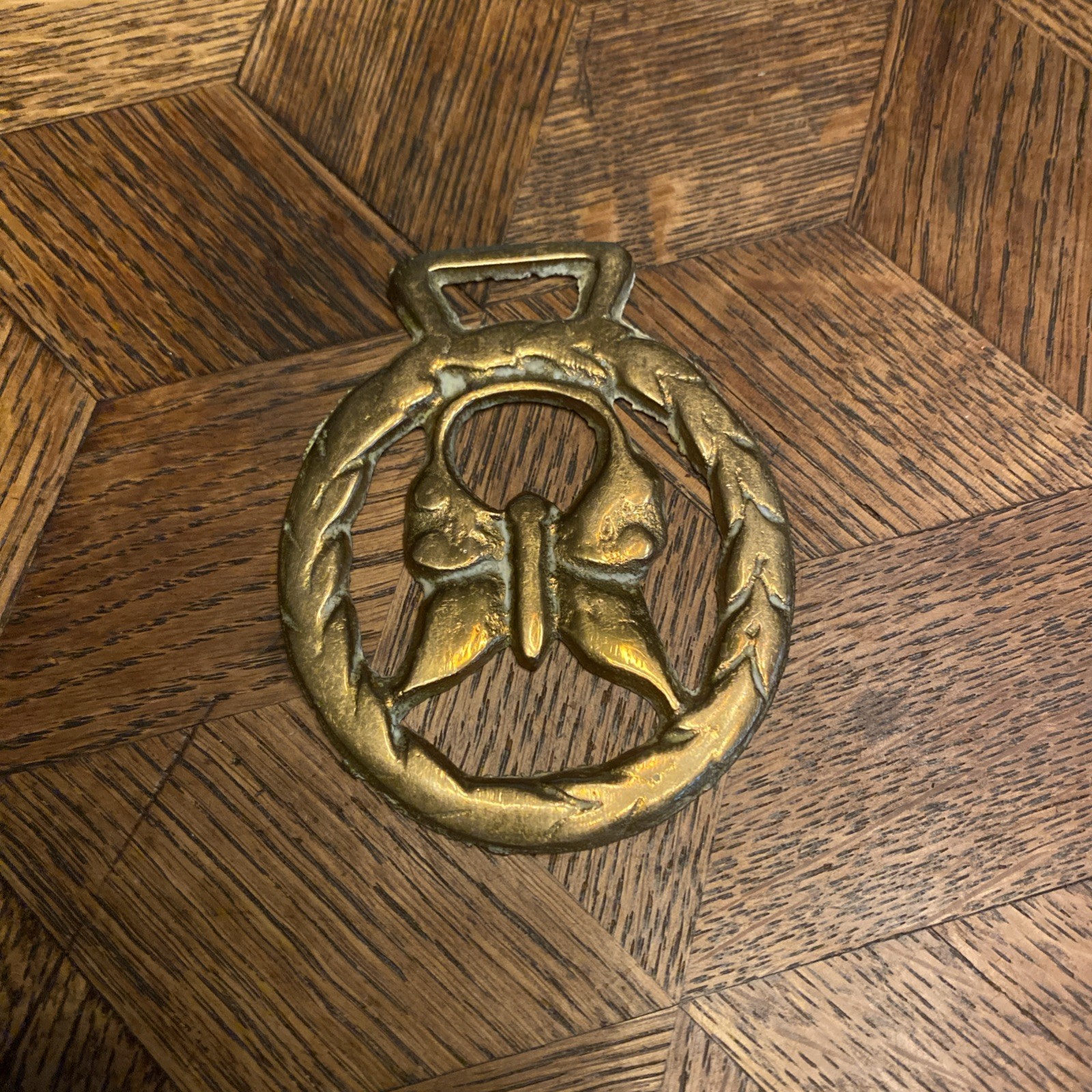 Vintage Horse brass Butterfly in laurel reef wreath HB034