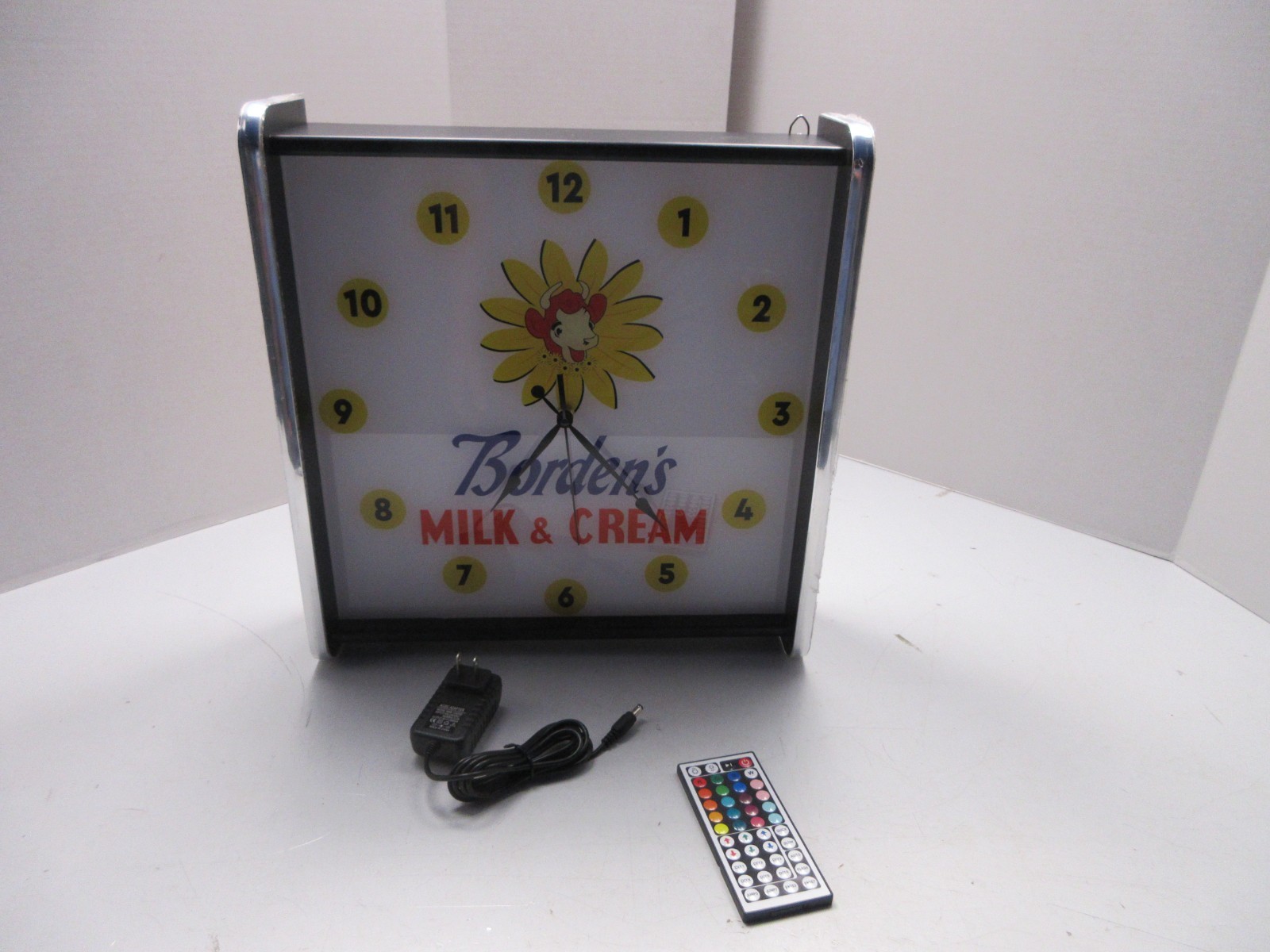 Bordens Milk & Cream LED light up Advertising wall clock Brand New Bordens Milk & Cream LED light up Advertising wall clock Brand New
