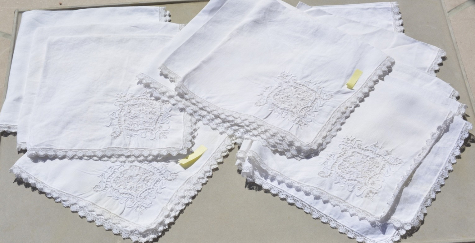 Lot 12 ANTIQUE Italian Linen Dinner Napkins Richelieu Point de Venise Lace 21X21