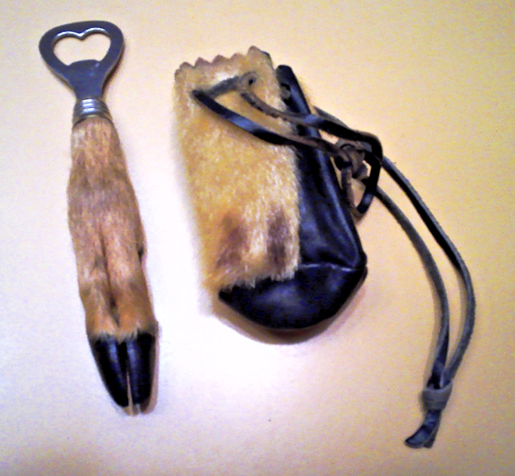 Vtg Collectible Deer Foot Bottle Opener with Leather Pouch with Fur Vtg Collectible Deer Foot Bottle Opener with Leather Pouch with Fur
