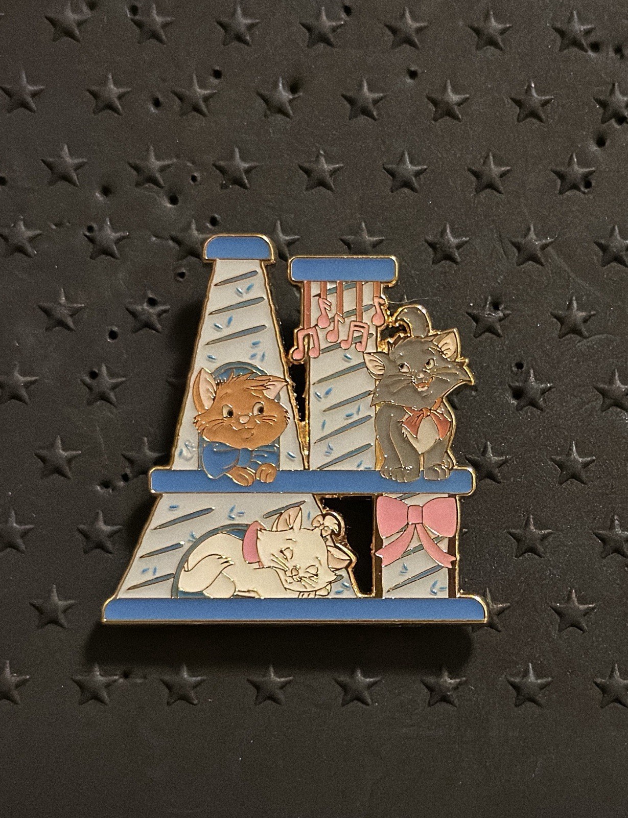Loungefly Disney Cats & Dogs Cat Trees Enamel Pin BoxLunch Exclusive-Aristocats Loungefly Disney Cats & Dogs Cat Trees Enamel Pin BoxLunch Exclusive-Aristocats
