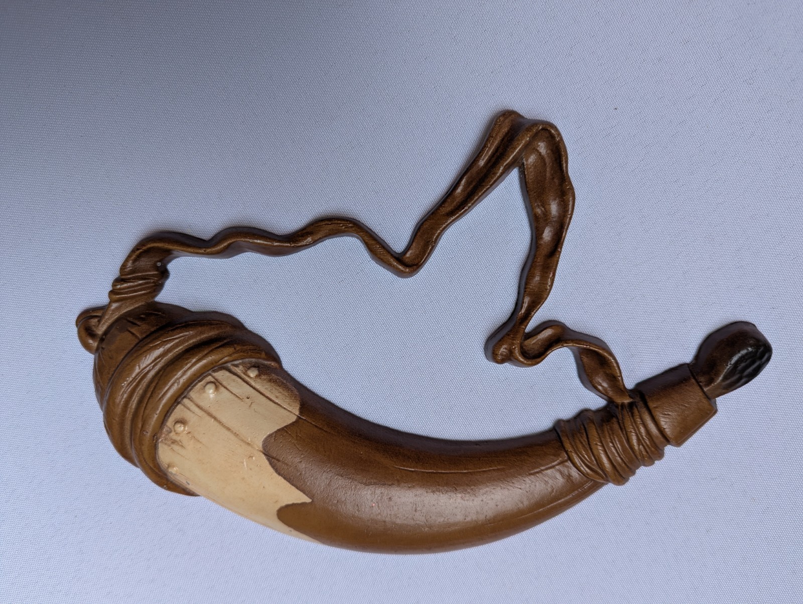 Sexton Metal Gun Powder Horn Hanging 9 Inch Vintage