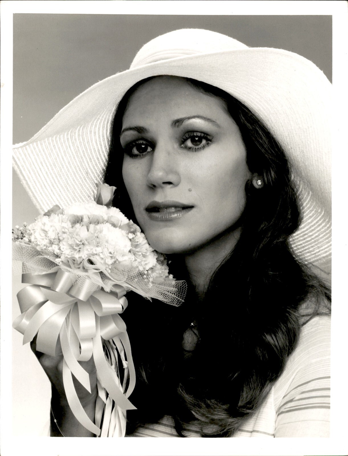 BR40 1975 Original Photo PAMELA HENSLEY Marcus Welby MD Sultry Glamorous Actress BR40 1975 Original Photo PAMELA HENSLEY Marcus Welby MD Sultry Glamorous Actress