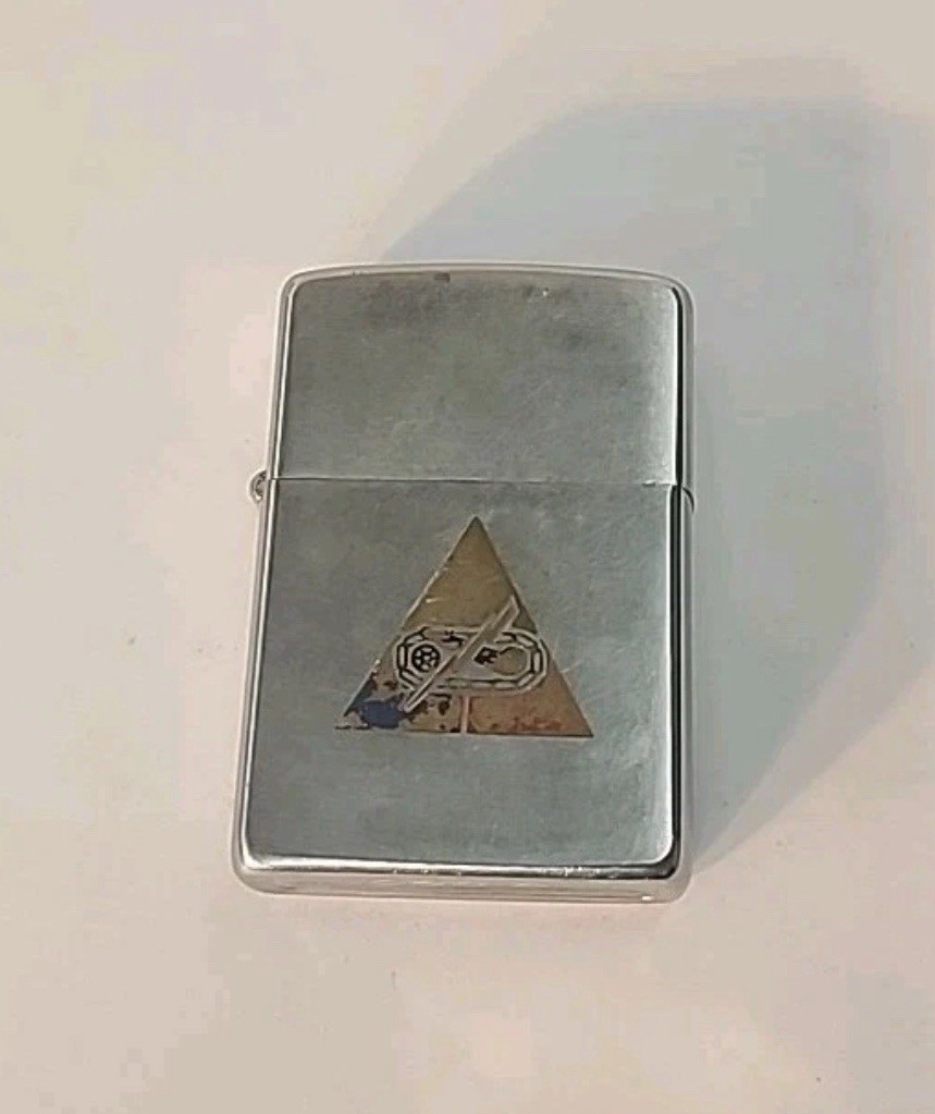 Vintage 1971 Zippo Lighter Fort Knox Kentucky - Home Of Armor Vintage 1971 Zippo Lighter Fort Knox Kentucky - Home Of Armor