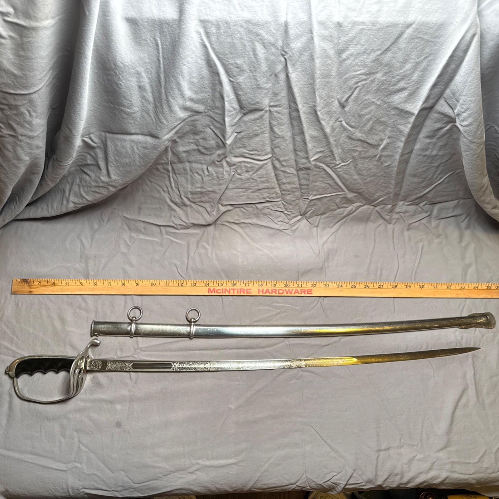 American Military Supply German-Made US Army Model M1902 Officer\'s Saber American Military Supply German-Made US Army Model M1902 Officer\'s Saber
