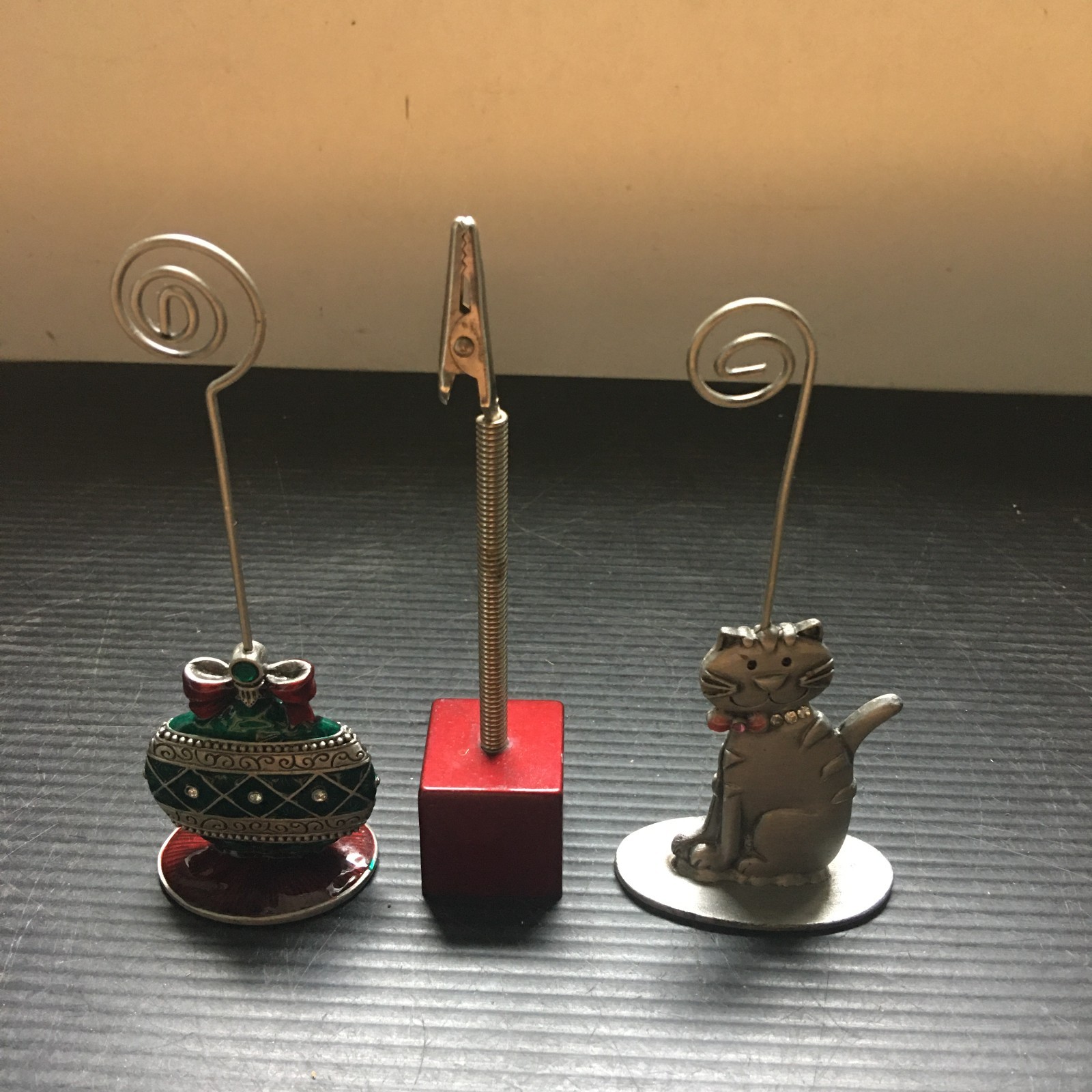 3 VTG 1990s Festive, Feline Photo Note Clip Stands Christmas Ornament Cat Design 3 VTG 1990s Festive, Feline Photo Note Clip Stands Christmas Ornament Cat Design