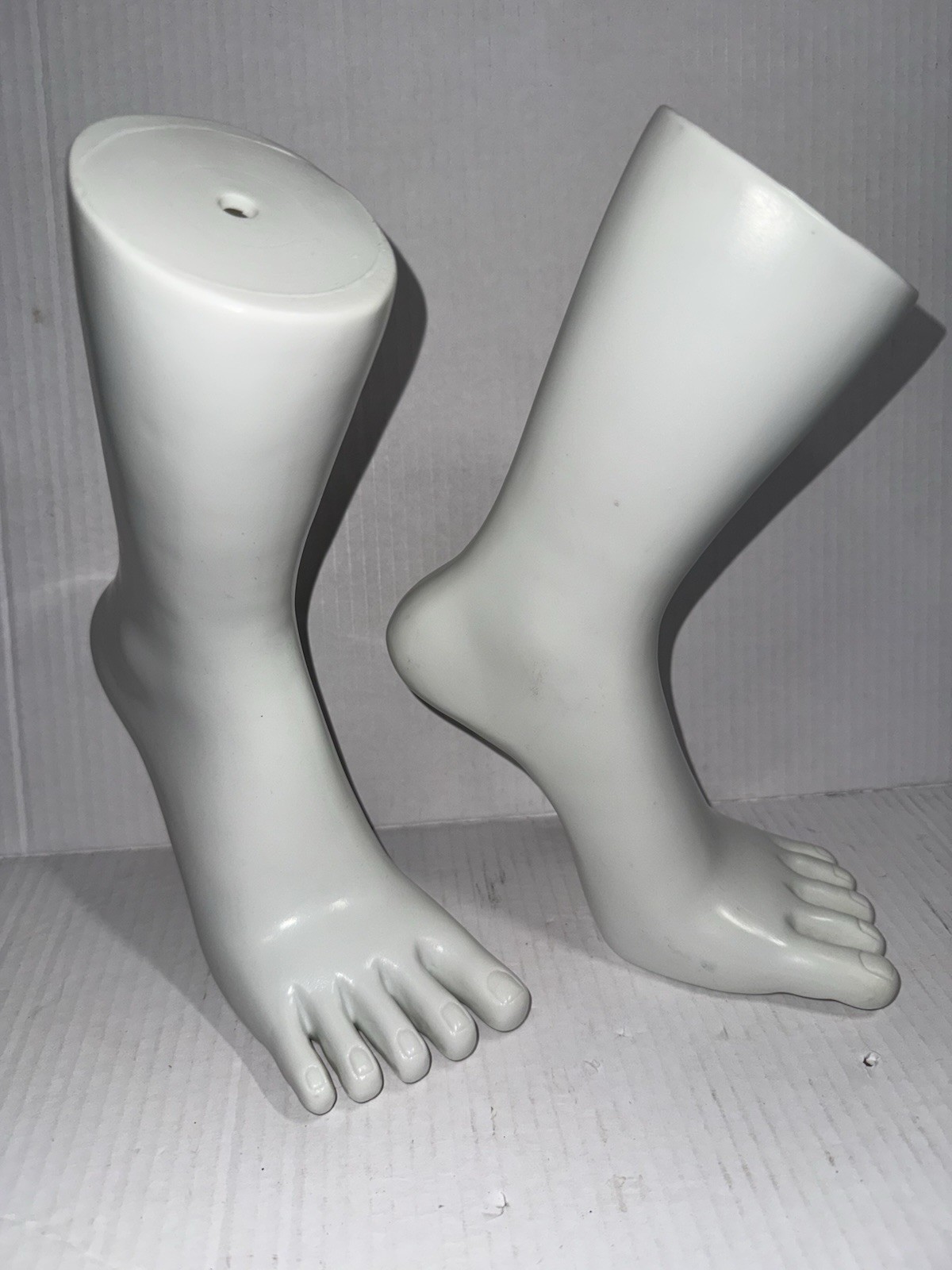 Pair White Plastic Mannequin Feet Lower Legs Sock Hosiery Shoe Retail Display