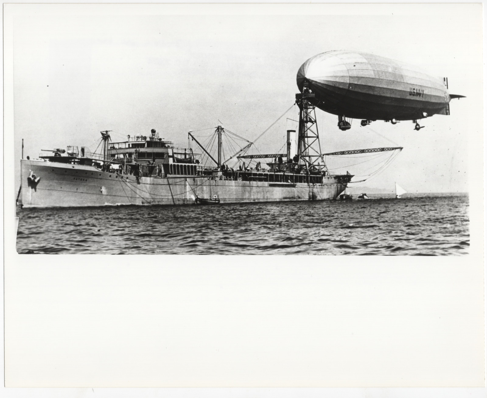 First US Navy Airship Tender: USS Patoka & Shenandoah, 10x8 Photo First US Navy Airship Tender: USS Patoka & Shenandoah, 10x8 Photo