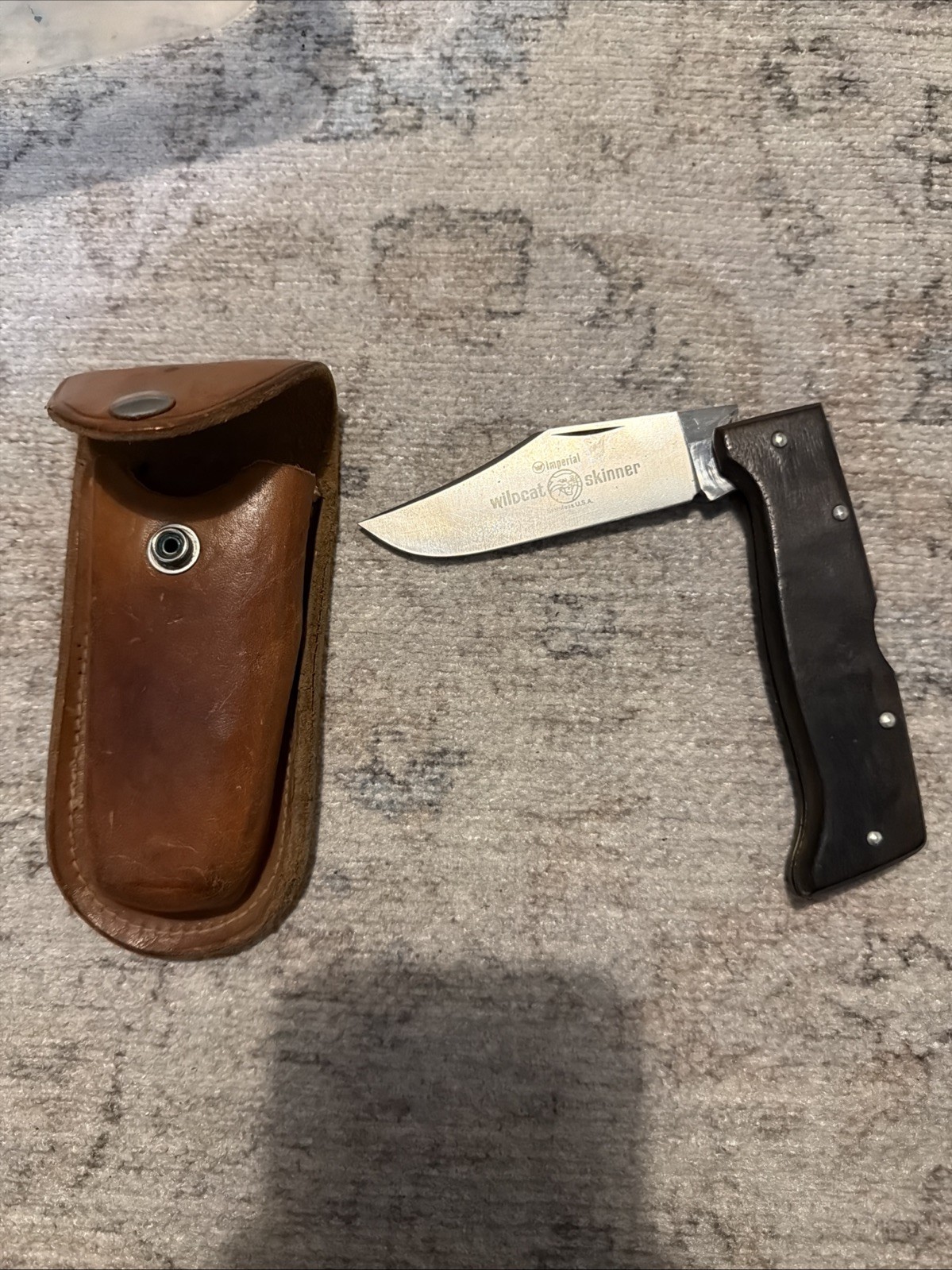 Vintage Imperial Wildcat Skinner Folding Hunter Stainless Knife With Wooden...