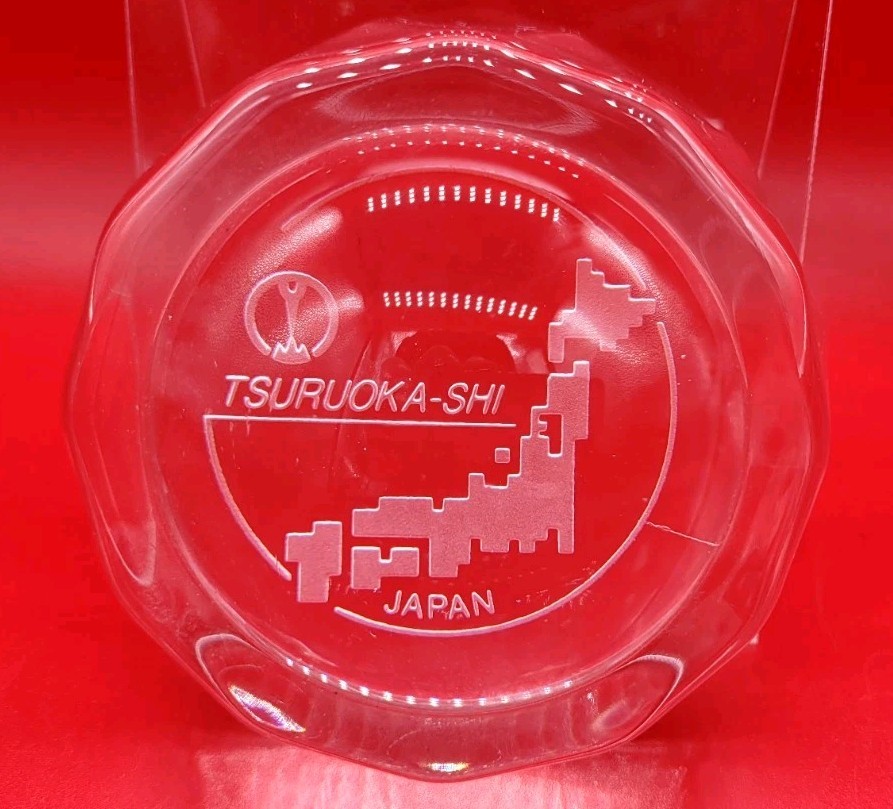 Tsuruoka Shi Yamagata Glass Paperweight Vintage Souvenir City Japan 鶴岡市 日本