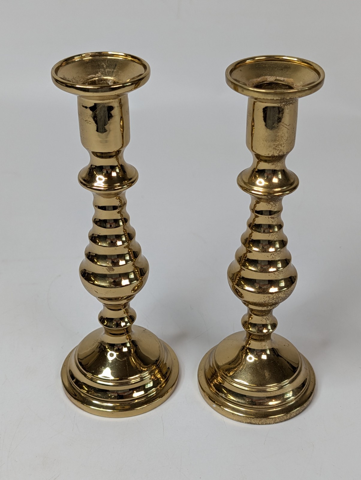 Pair VIRGINIA METALCRAFTERS HARVIN Brass Candlesticks 12\ Pair VIRGINIA METALCRAFTERS HARVIN Brass Candlesticks 12\