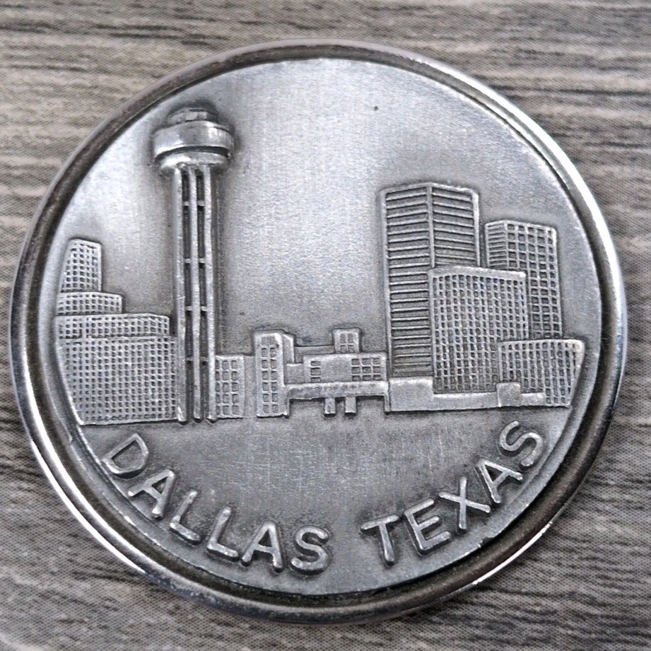 Vtg Dallas Texas 1.5\