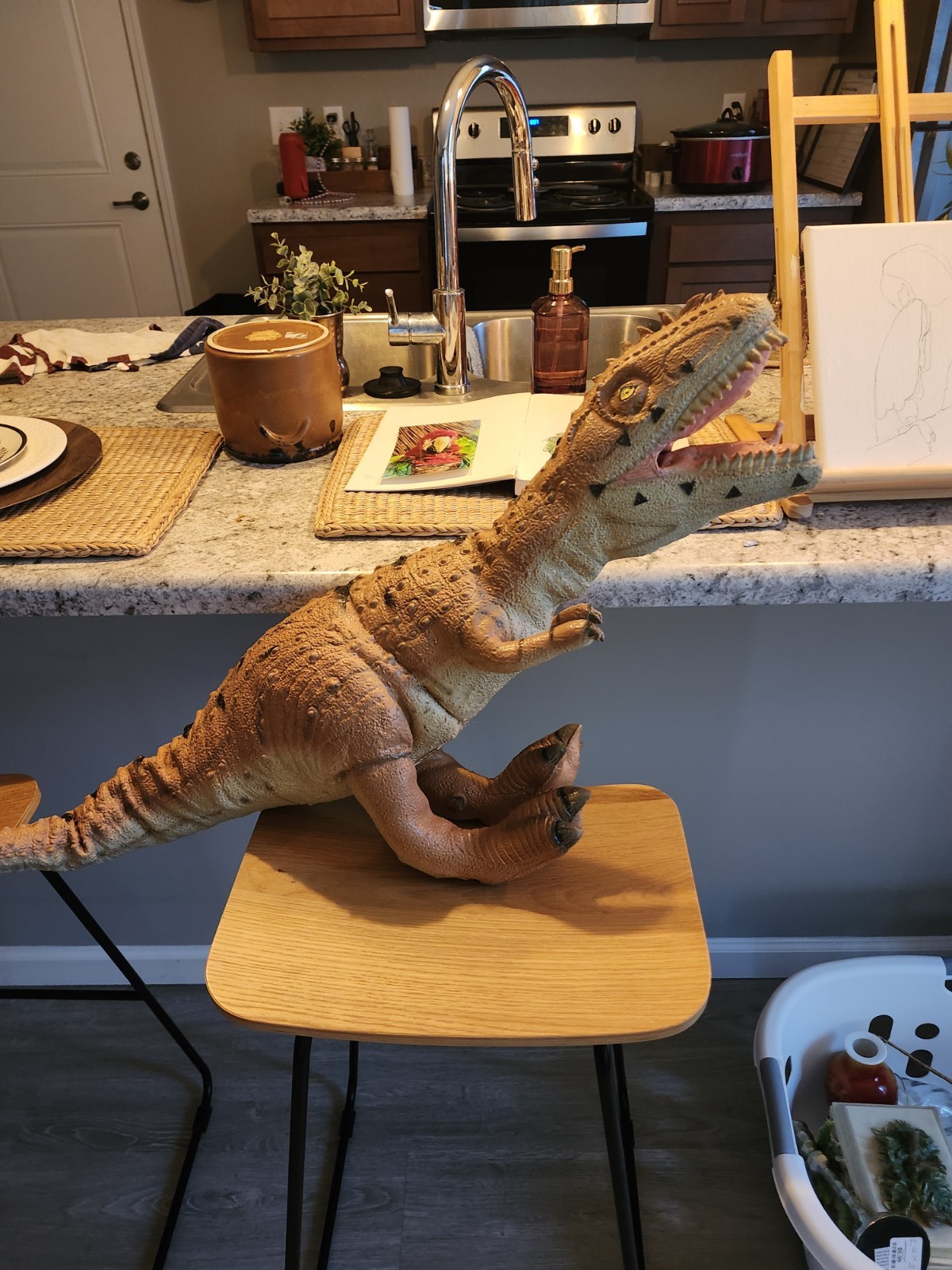 Disney Dinoland Animal Kingdom Large Soft Latex Rubber T-Rex Dinosaur 36” Plush Disney Dinoland Animal Kingdom Large Soft Latex Rubber T-Rex Dinosaur 36” Plush