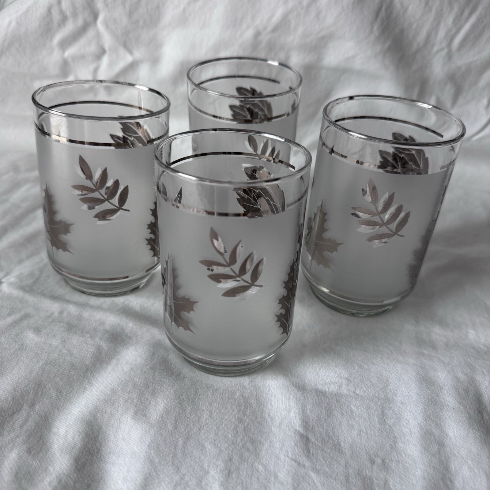 Vintage Libbey Silver Foliage Frosted Glass Tumblers Set of 4 MCM Barware 4.5